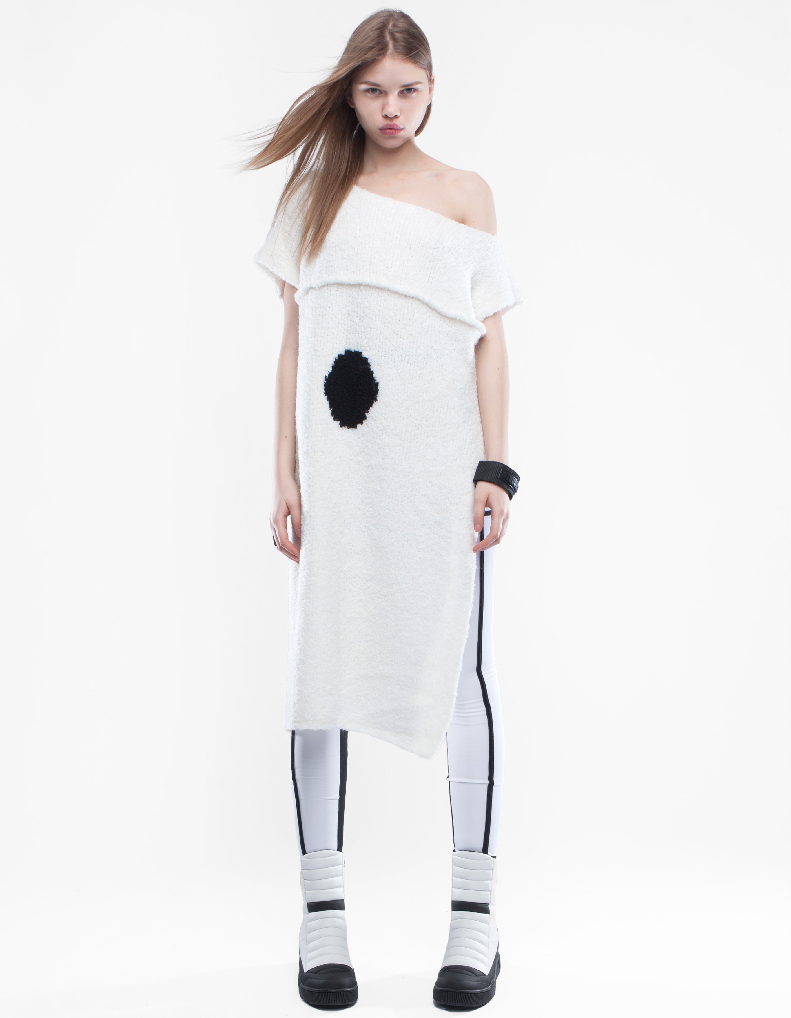 ANANDA OVERSIZE