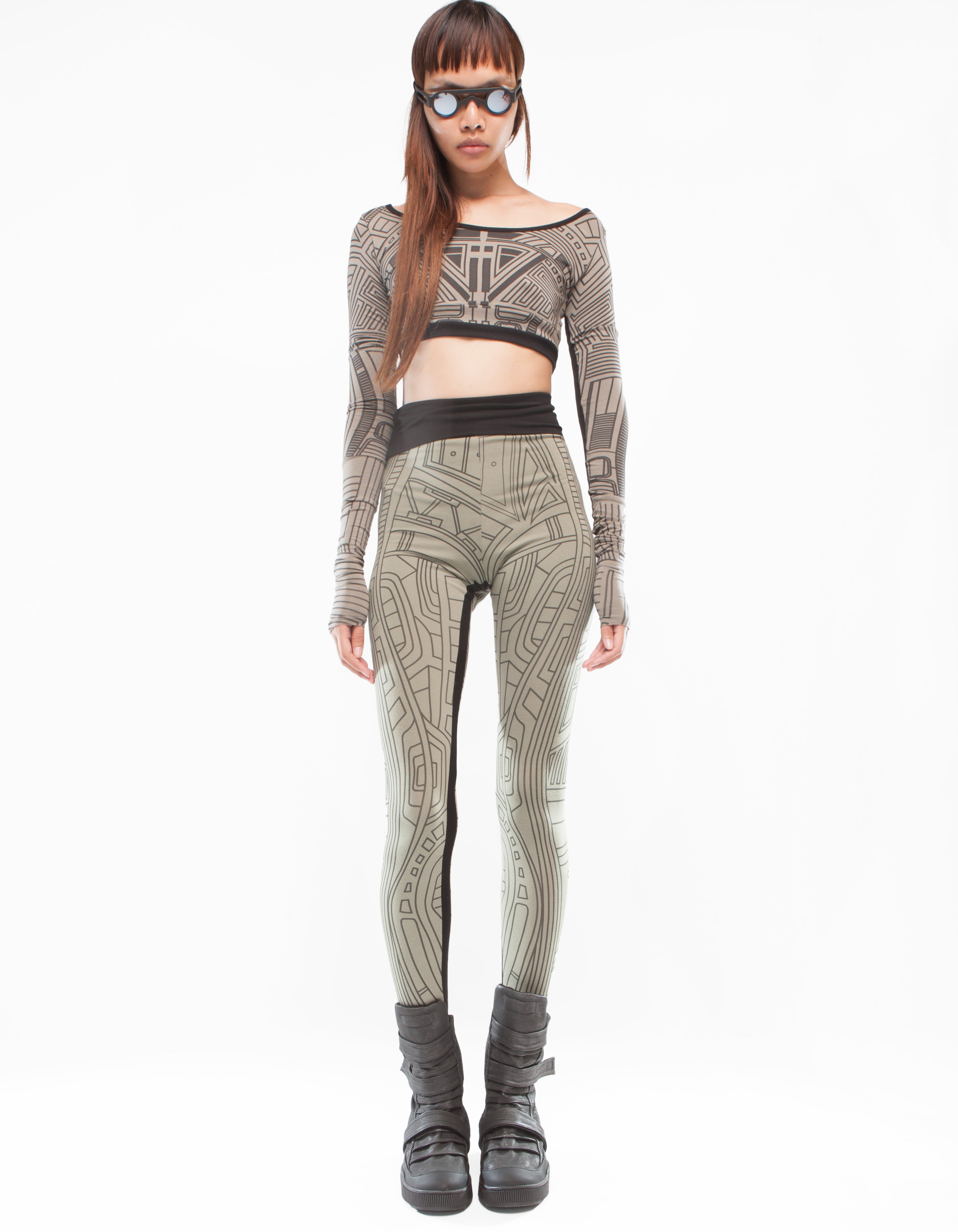 TOP STRUTTURA CORTA BEIGE