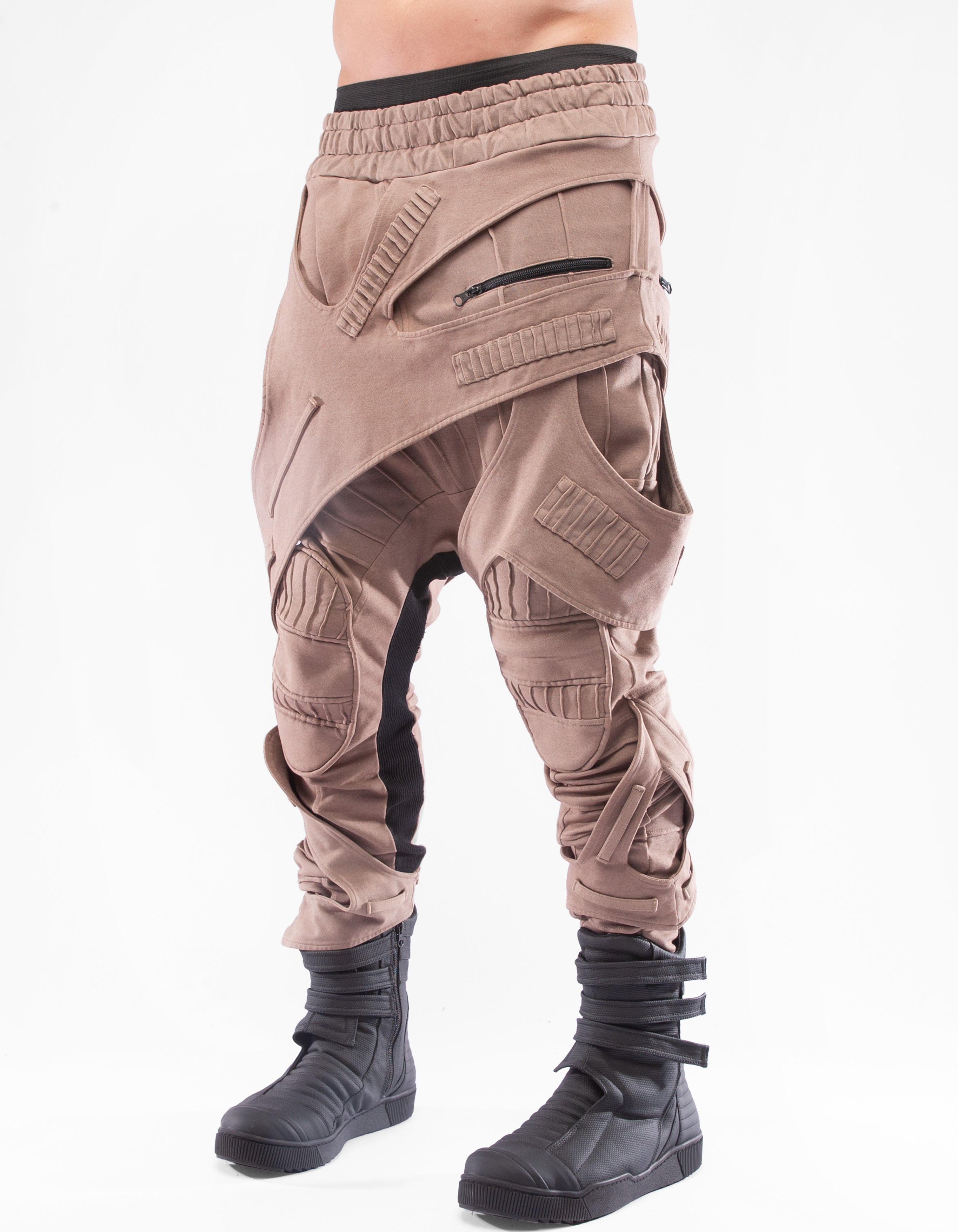 HOSE MIT BAGGY-FÜLLUNG