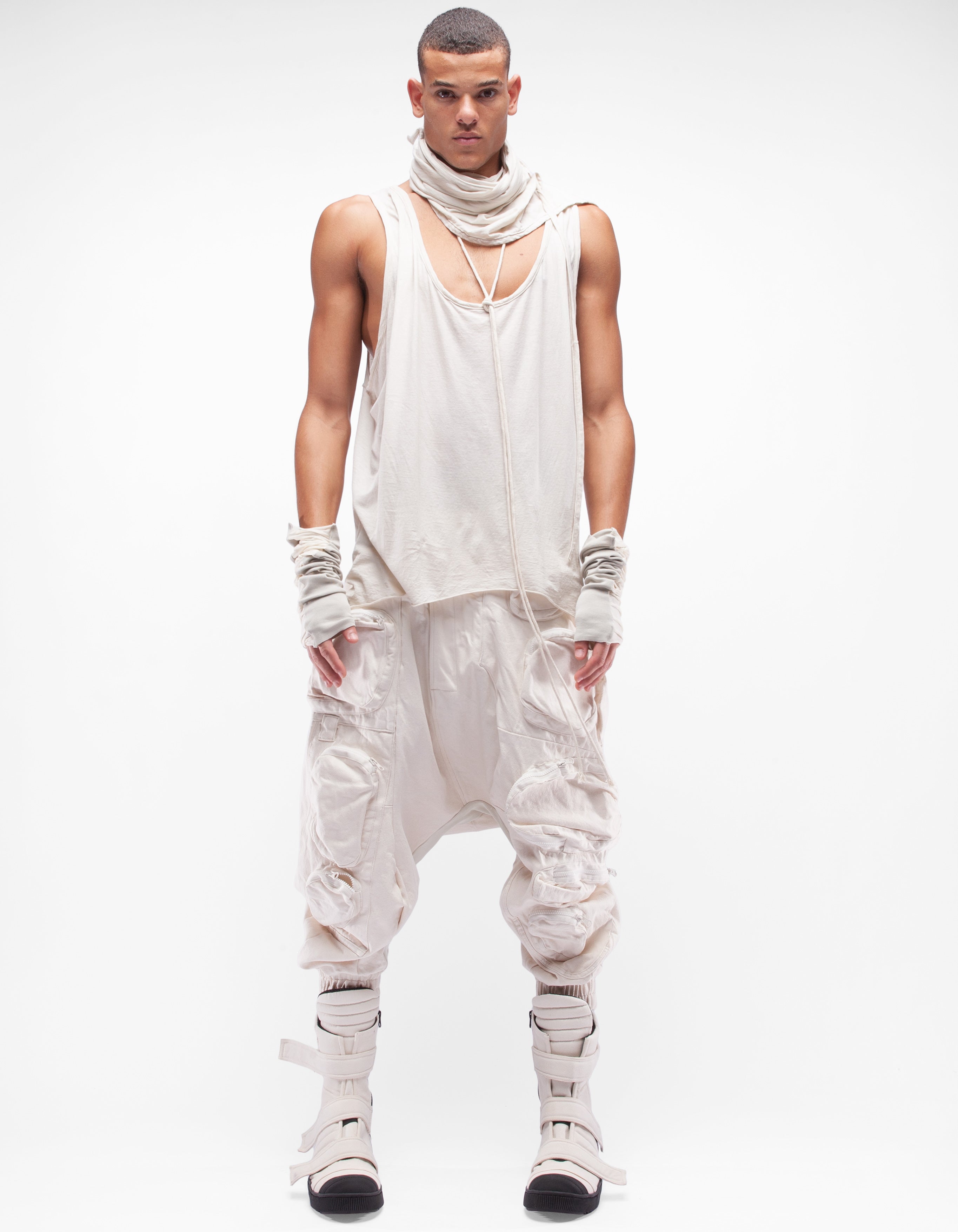 VEST ASCENSION M