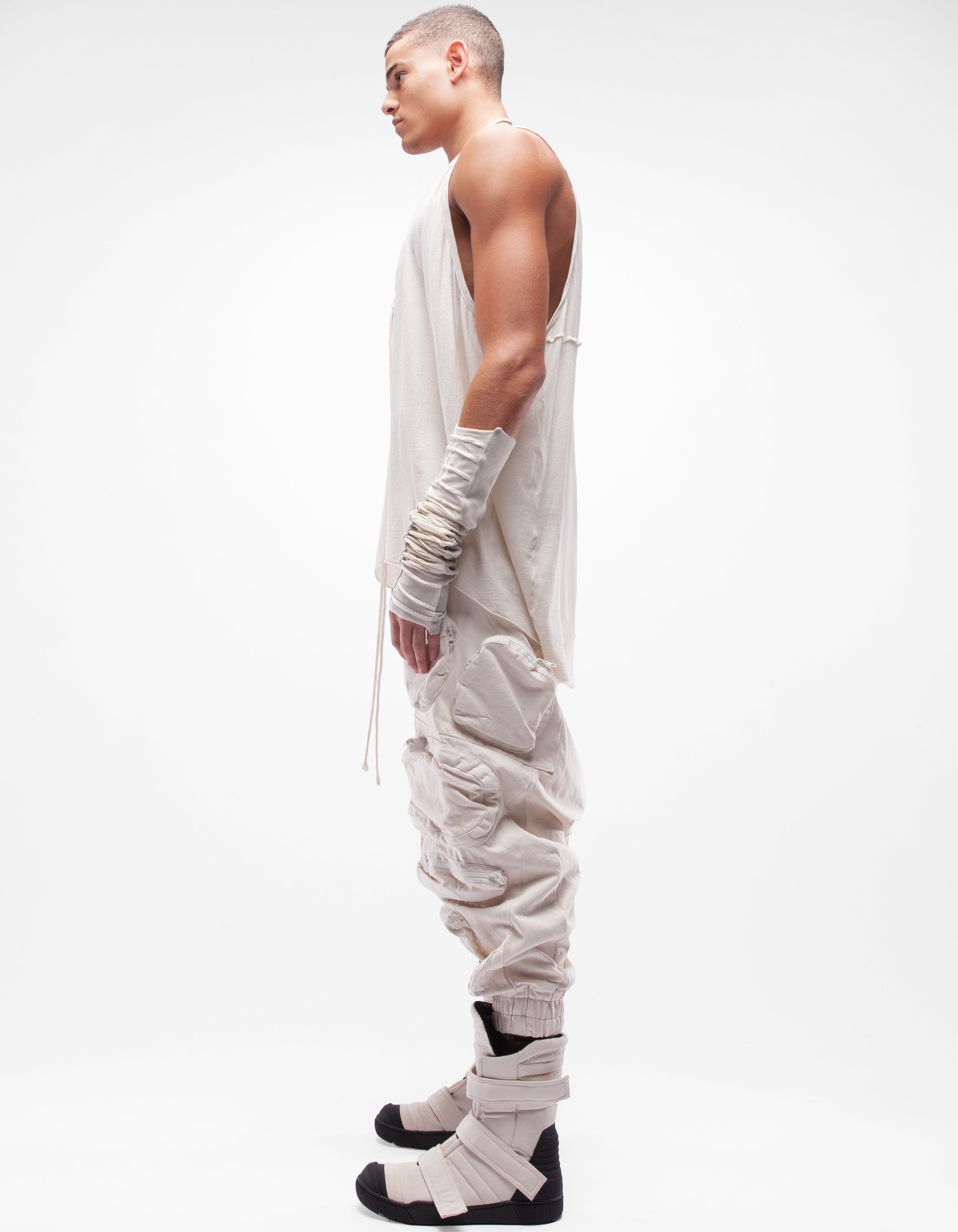 VEST ASCENSION M