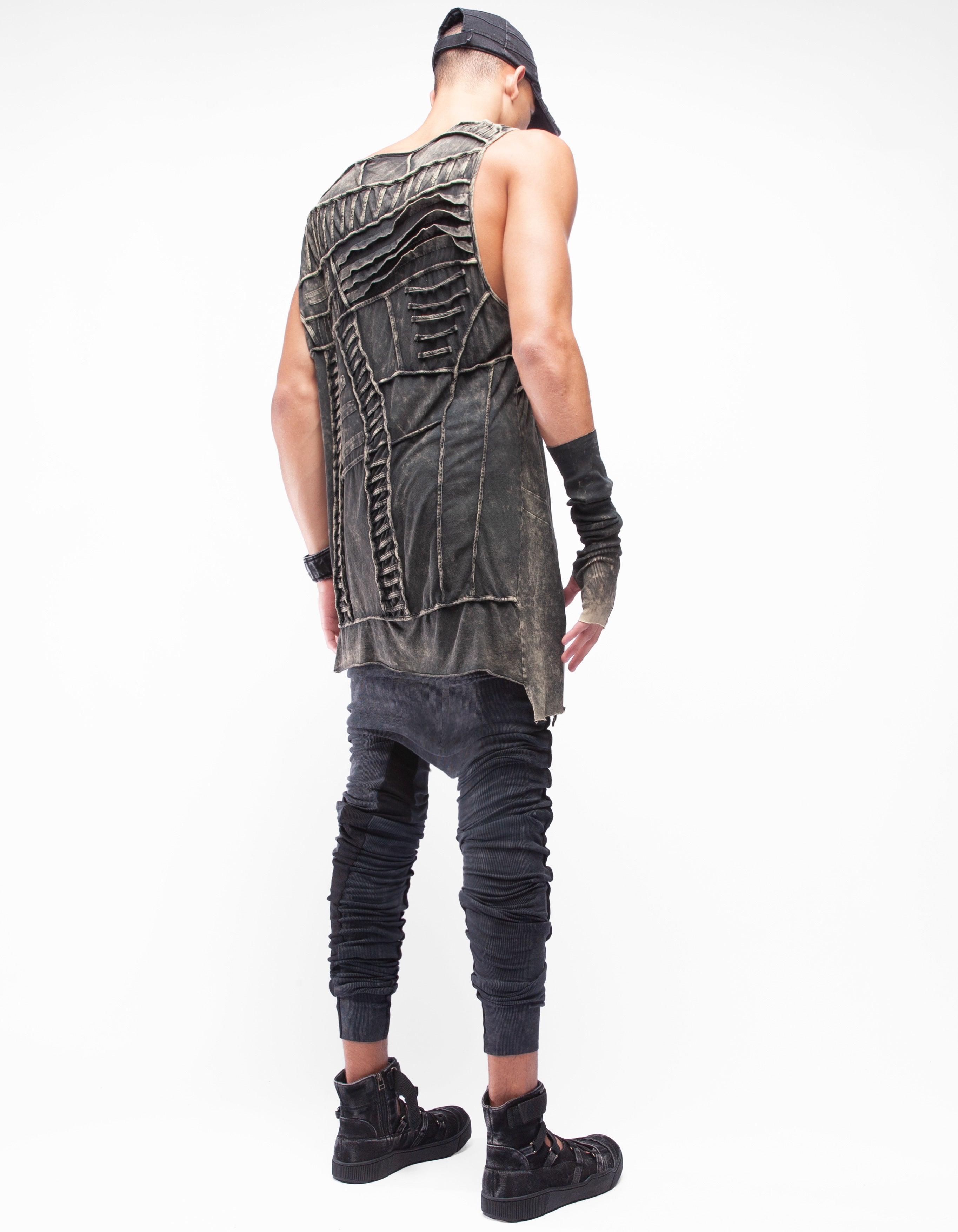 VEST CRYSTALIZE