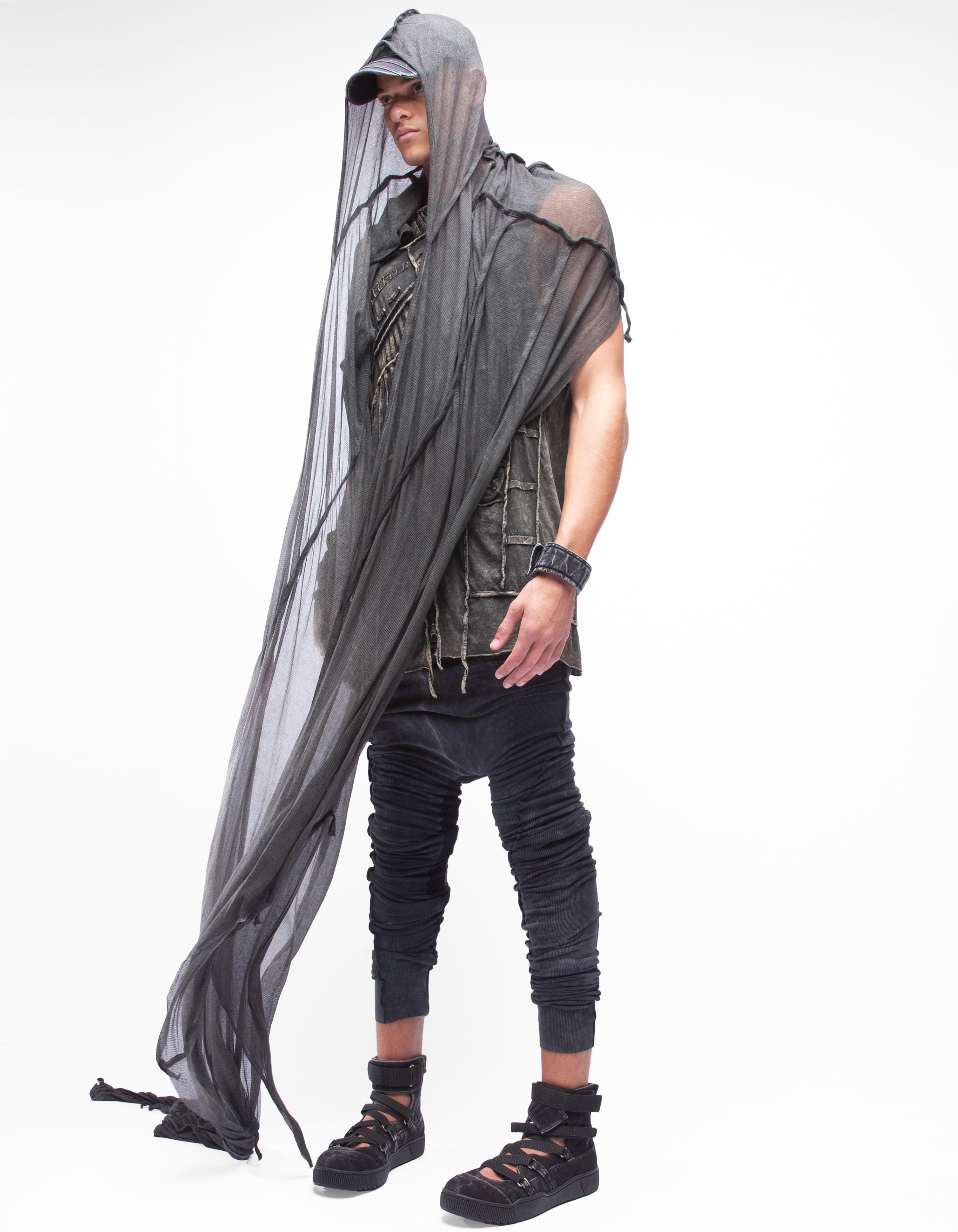 VEST CRYSTALIZE