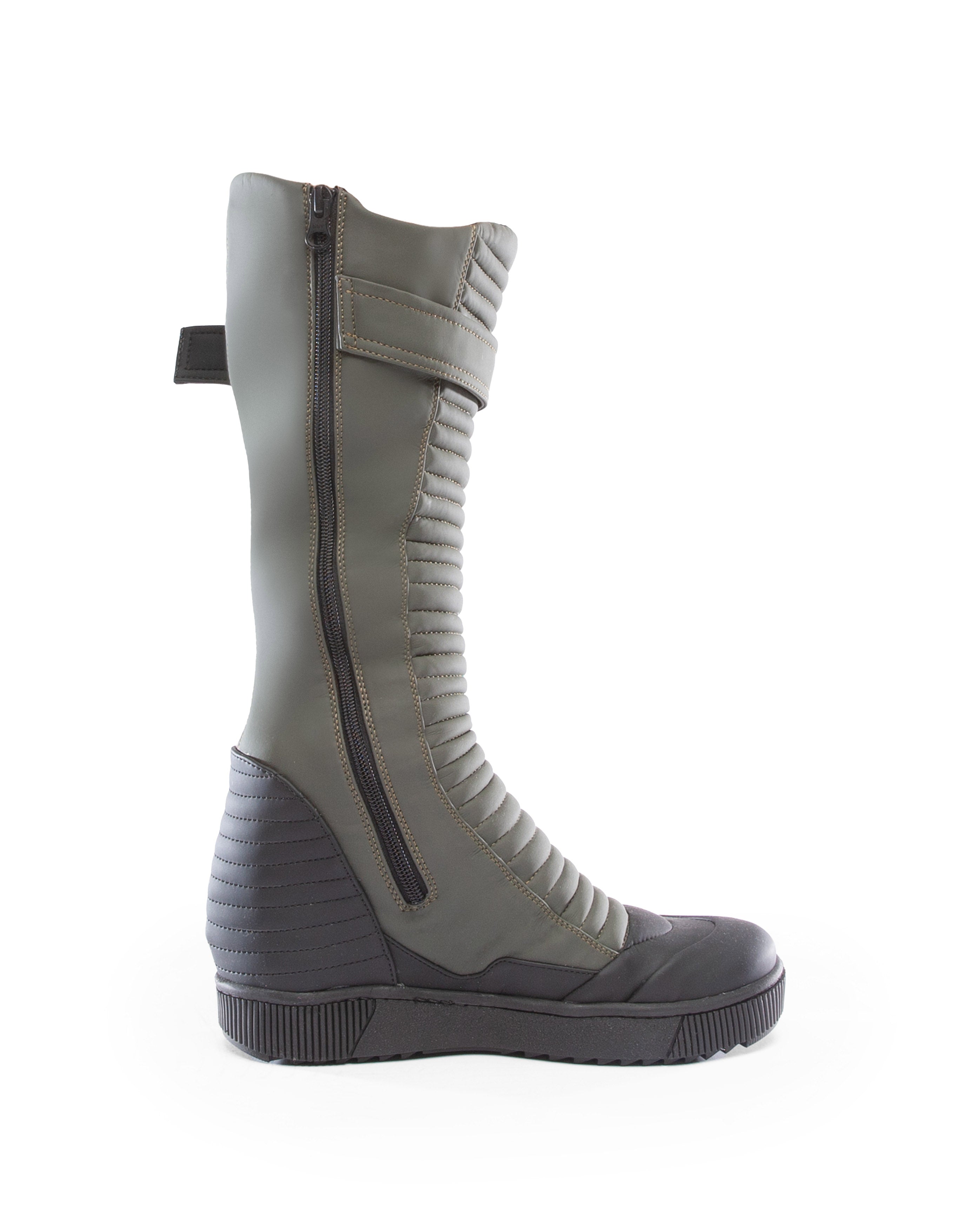 BOOTS ONENESS W