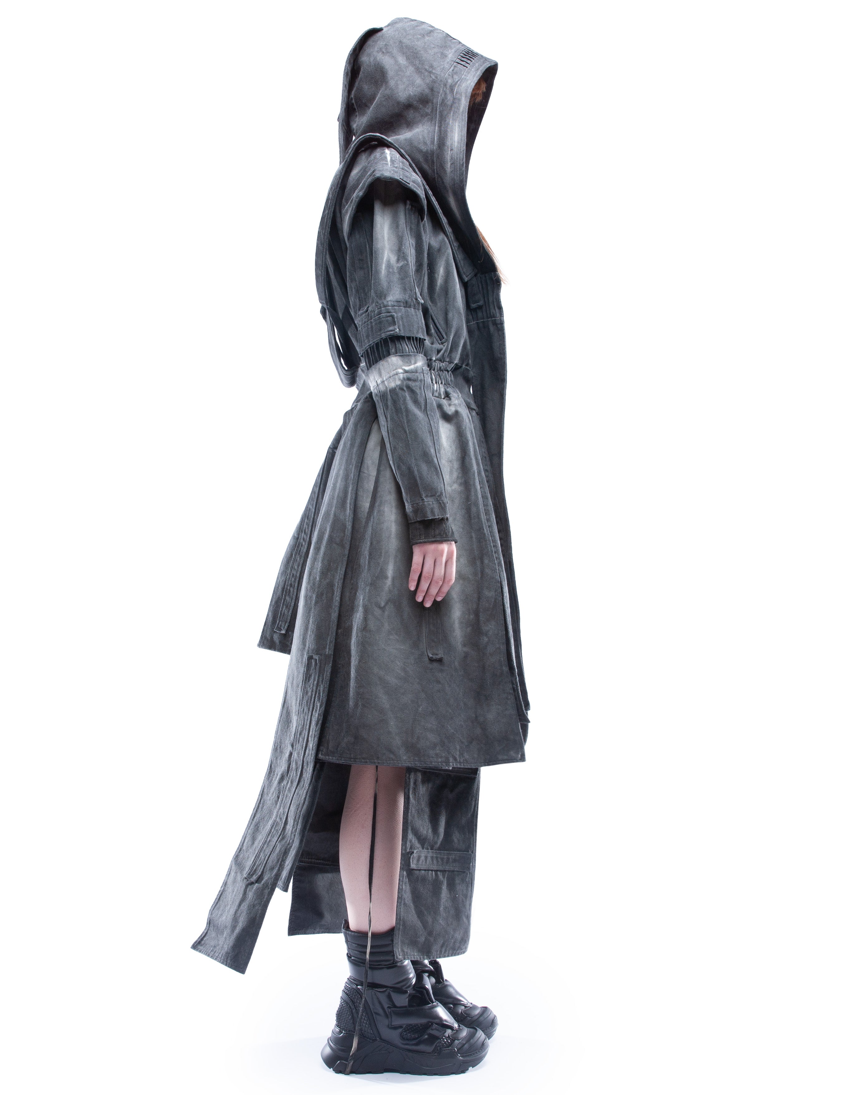 TOP COAT ASHTAR