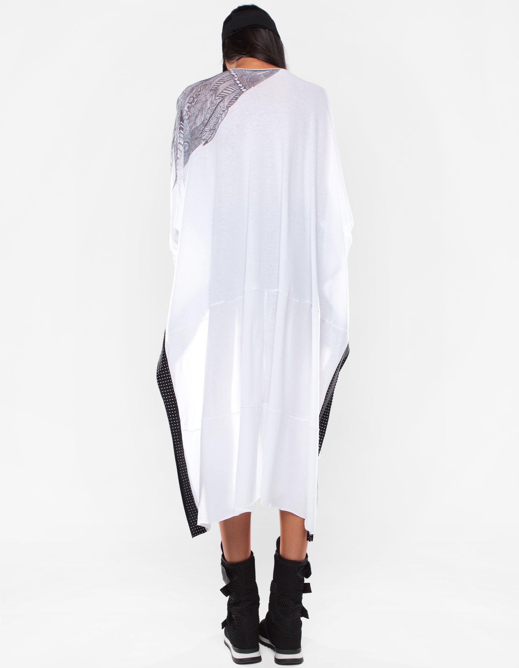 LINEA METATRON OVERSIZE