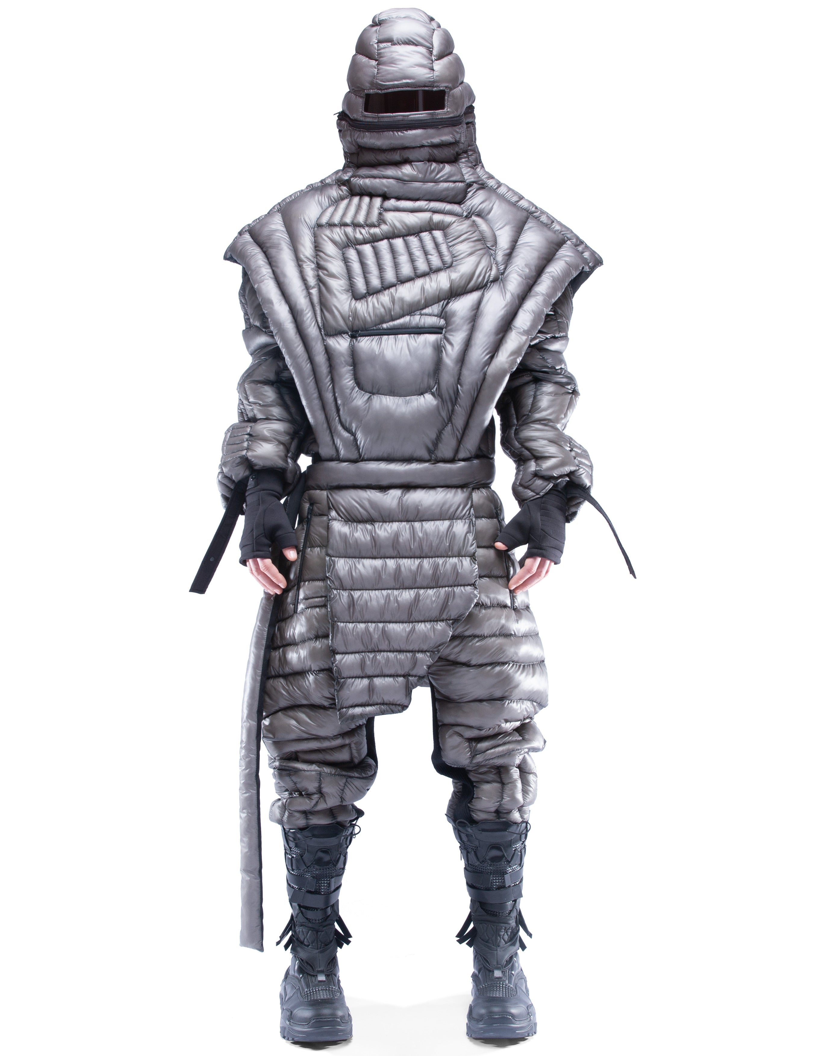 ARMOUR SPACE NOMAD