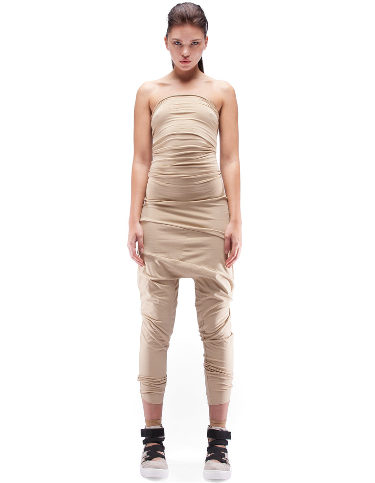 BAGGY CUT OUT SKIN