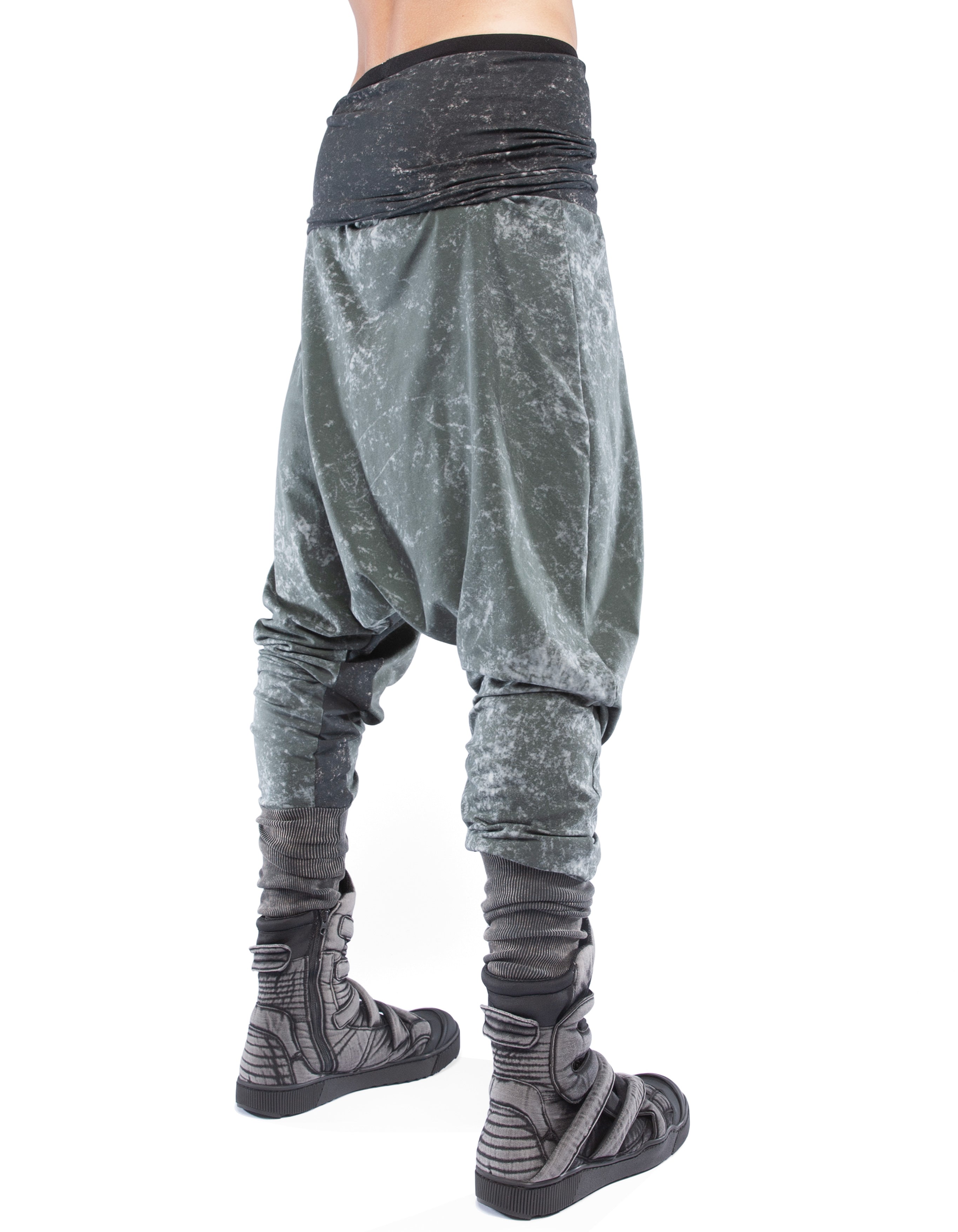 BASIC BAGGY OVERTONE