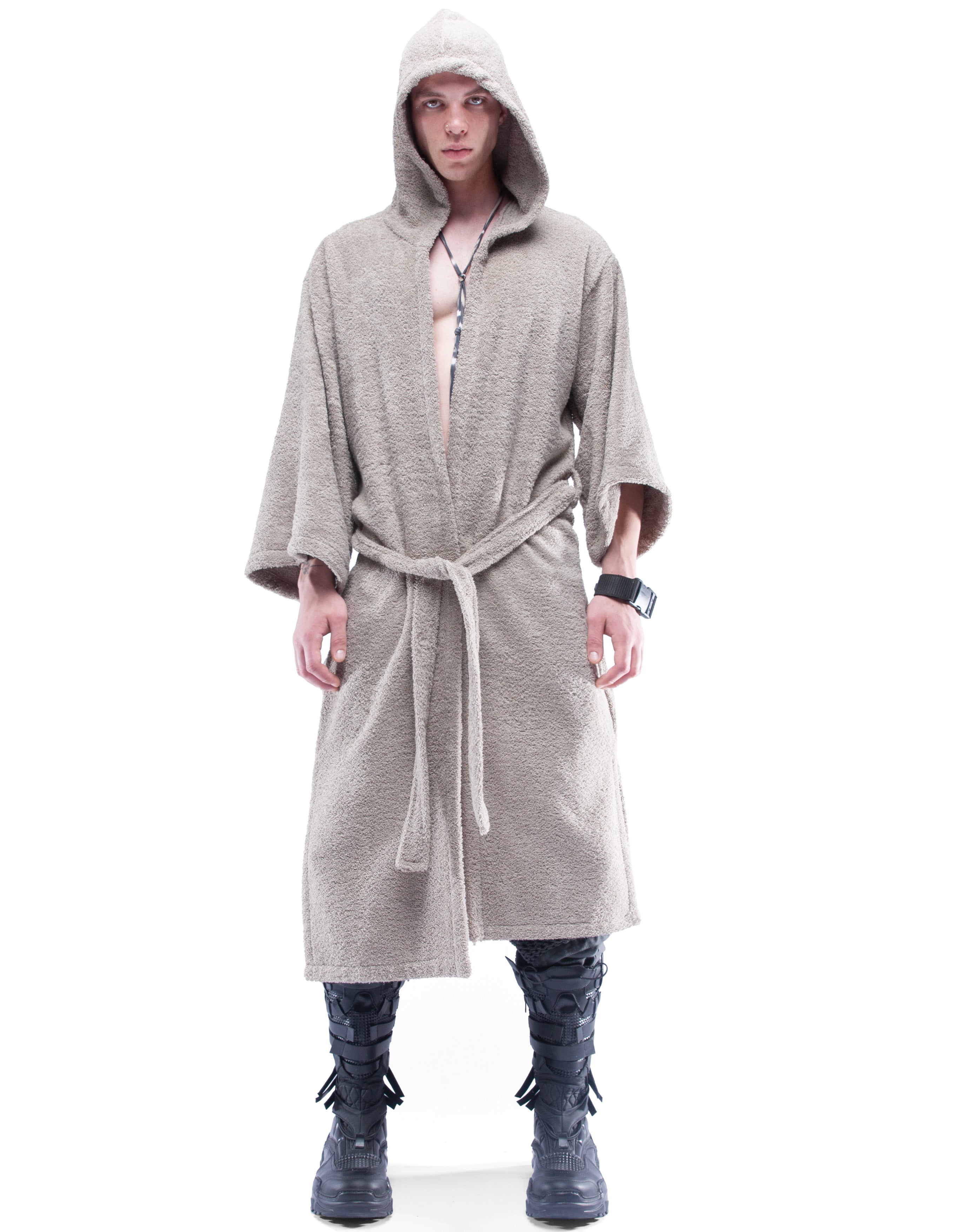 BATHROBE NOISE