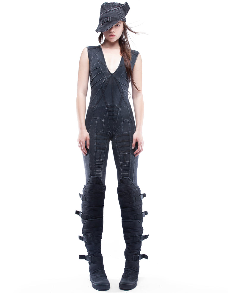 BODY SUIT COMMANDER