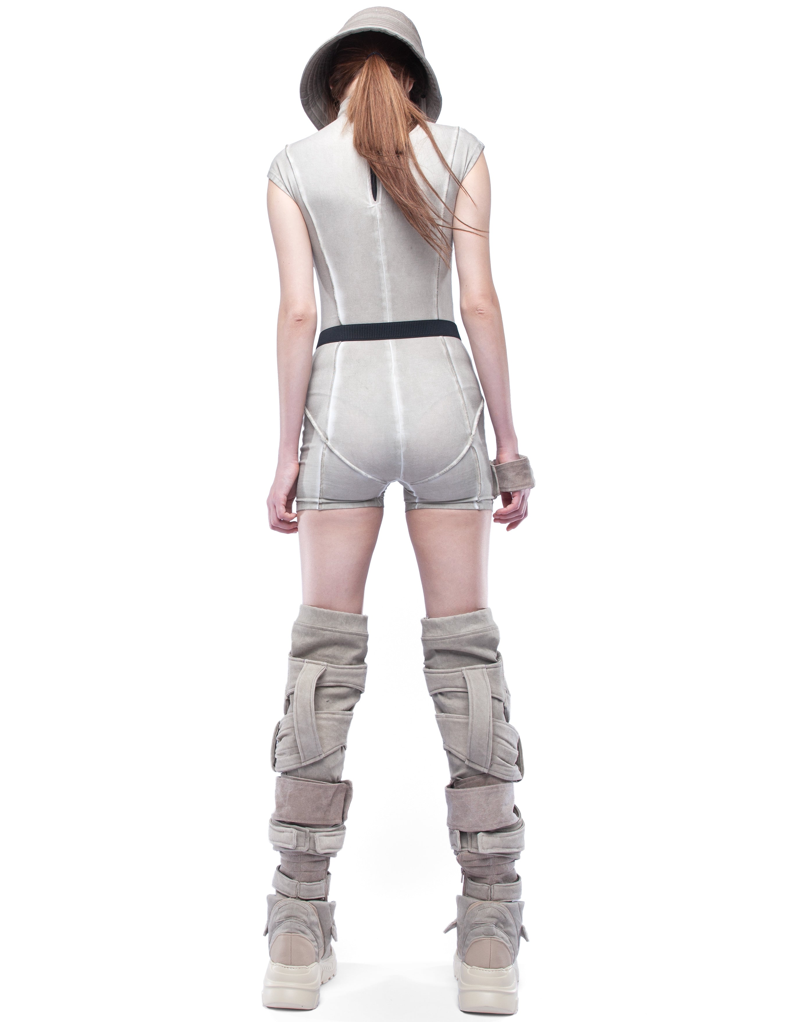 BODY SUIT LIGHT MASTER