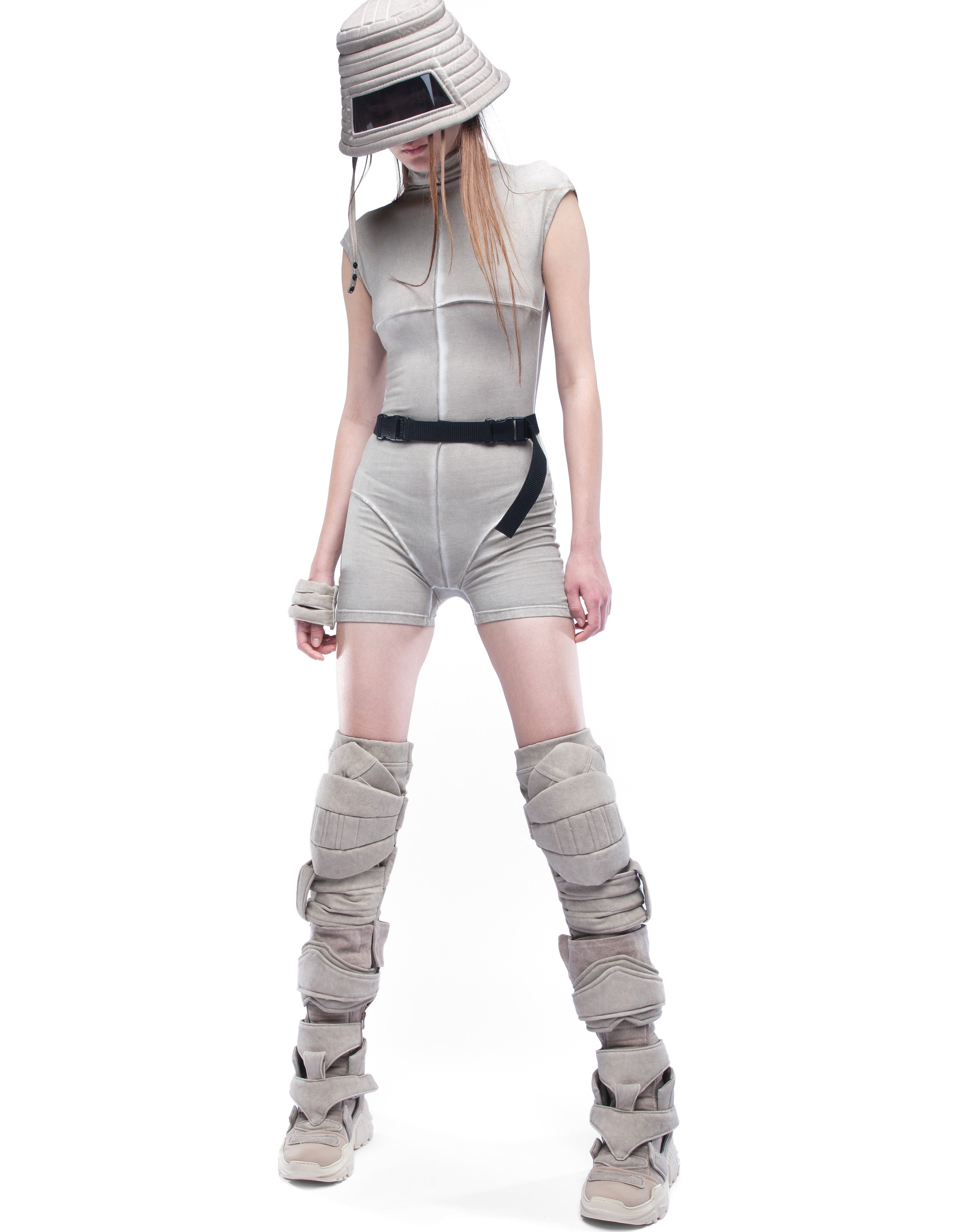 BODY SUIT LIGHT MASTER