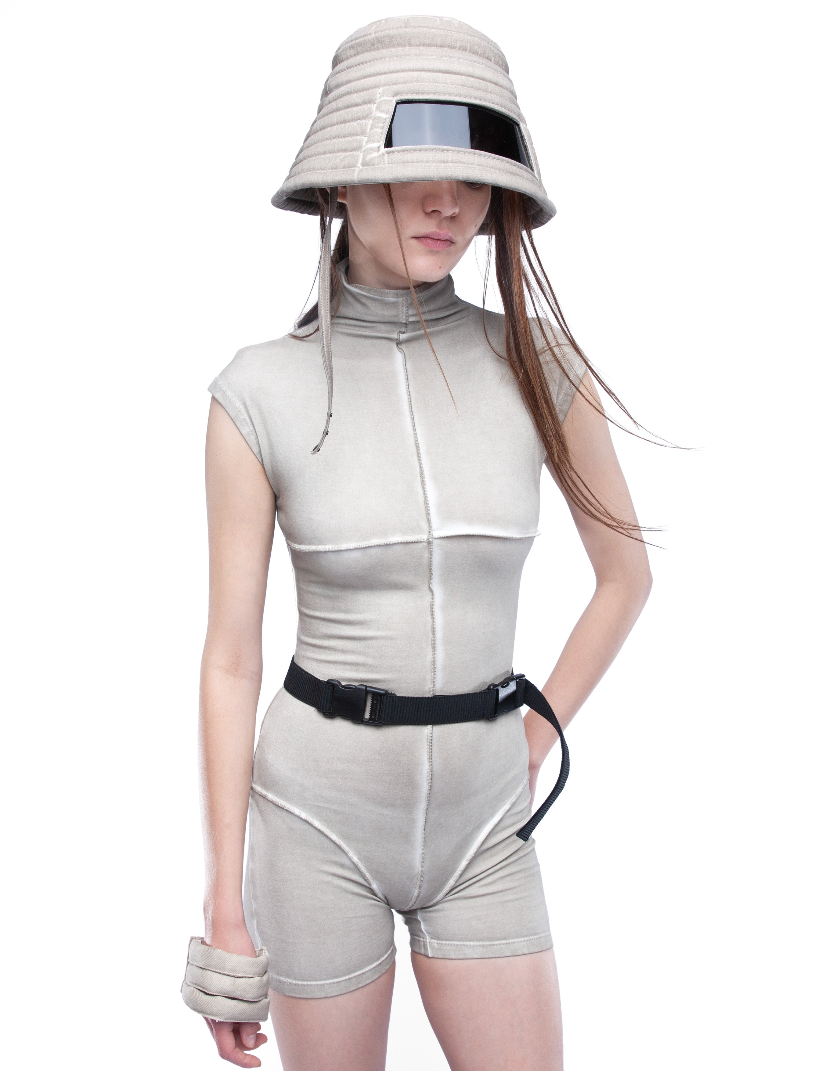 BODY SUIT LIGHT MASTER