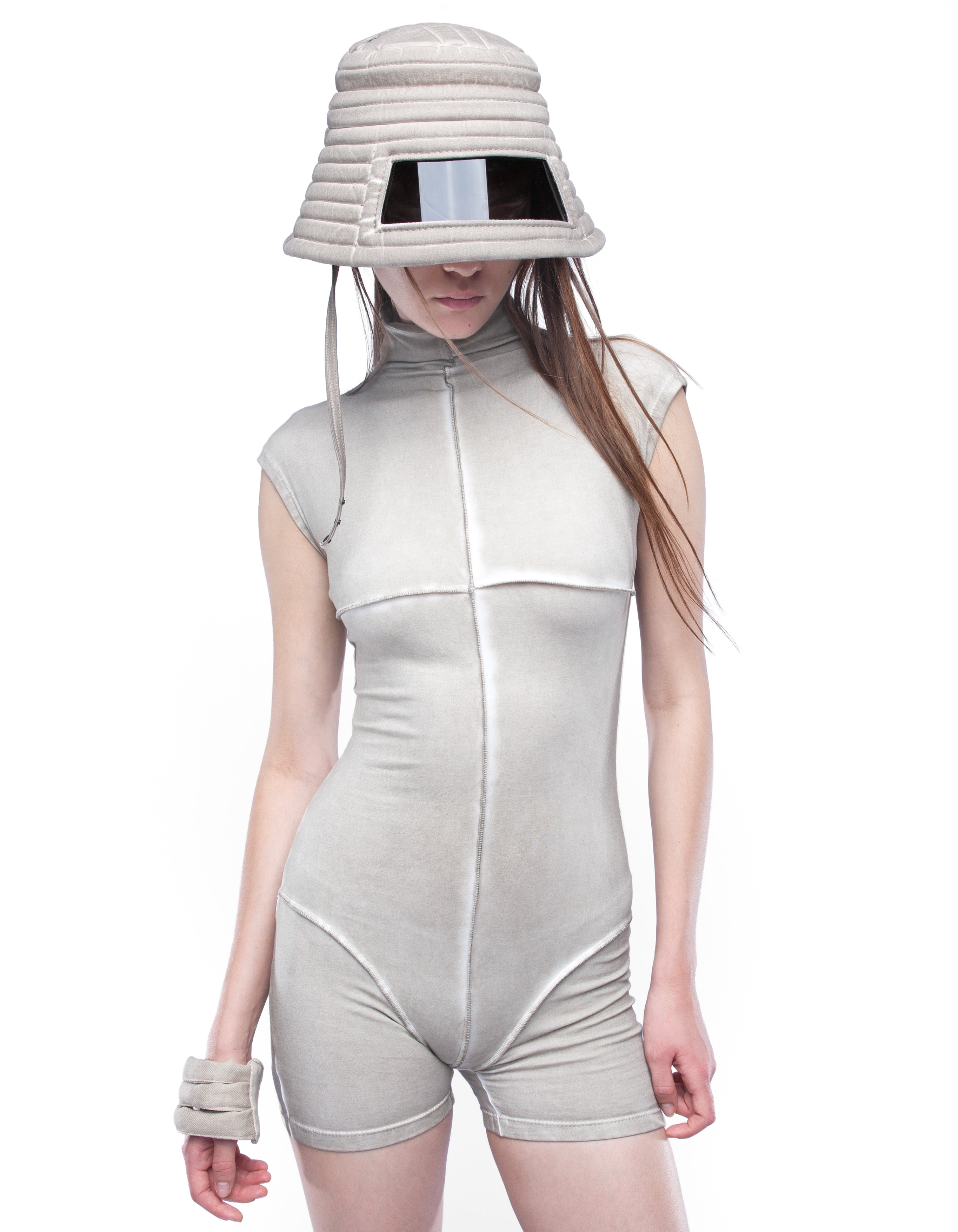 BODY SUIT LIGHT MASTER