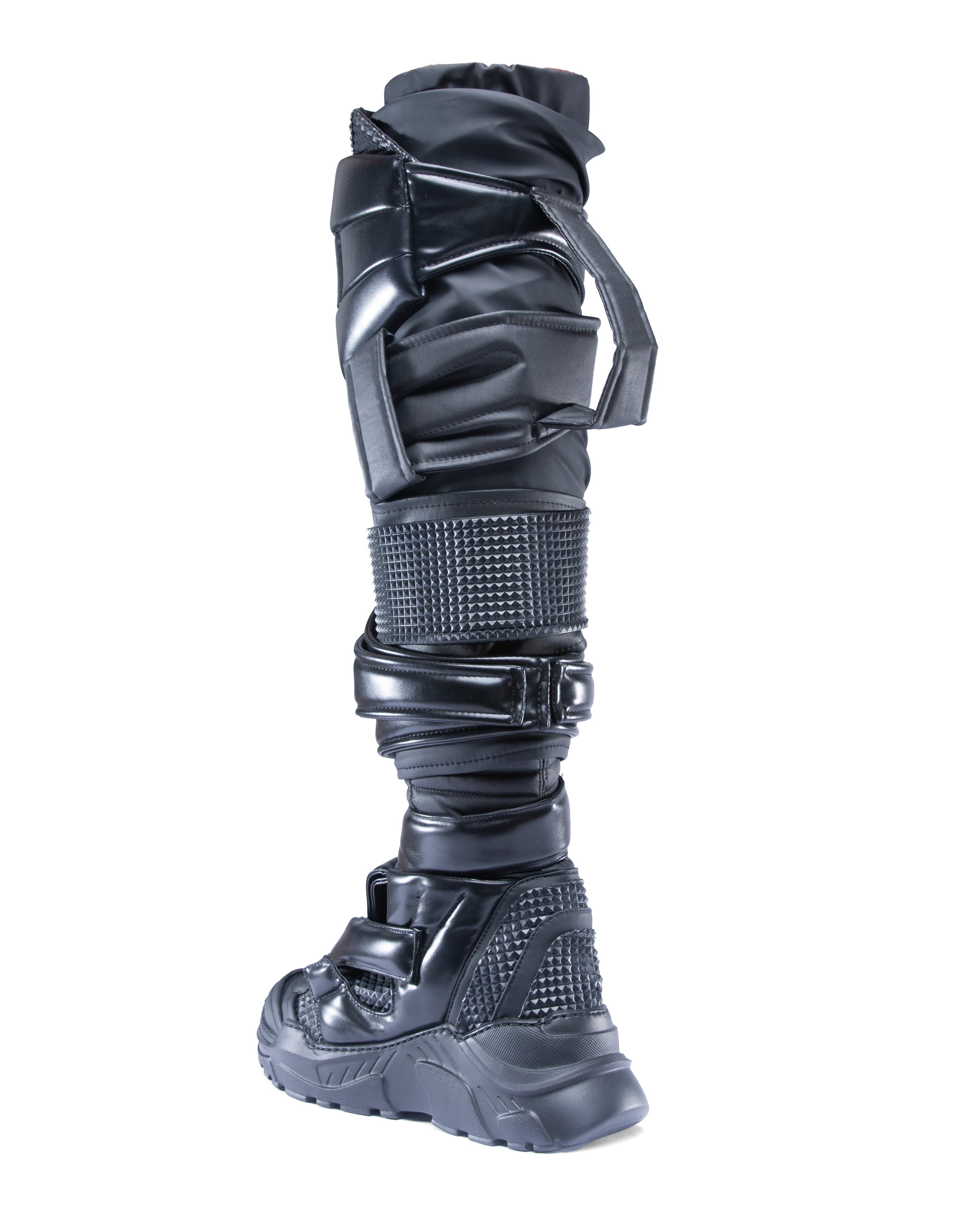 BOOTS HIGH TRANSMISSION