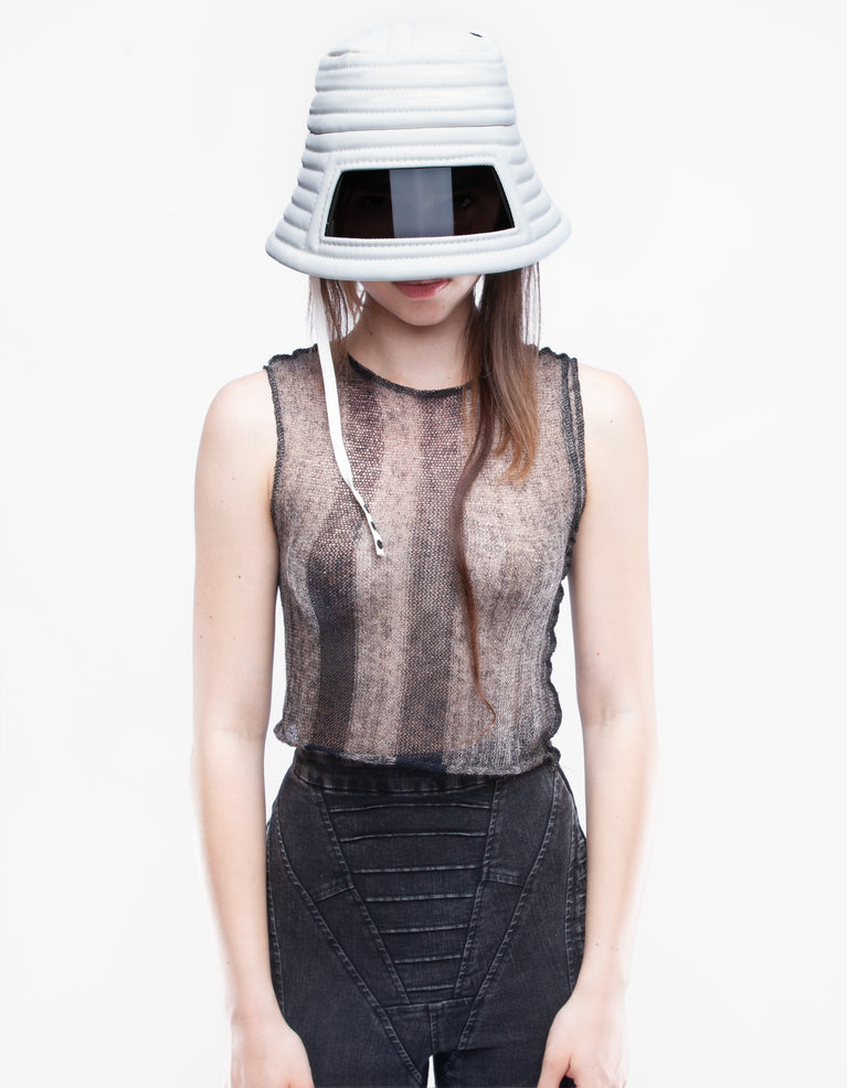 VISERA DE SOMBRERO DE CUBO