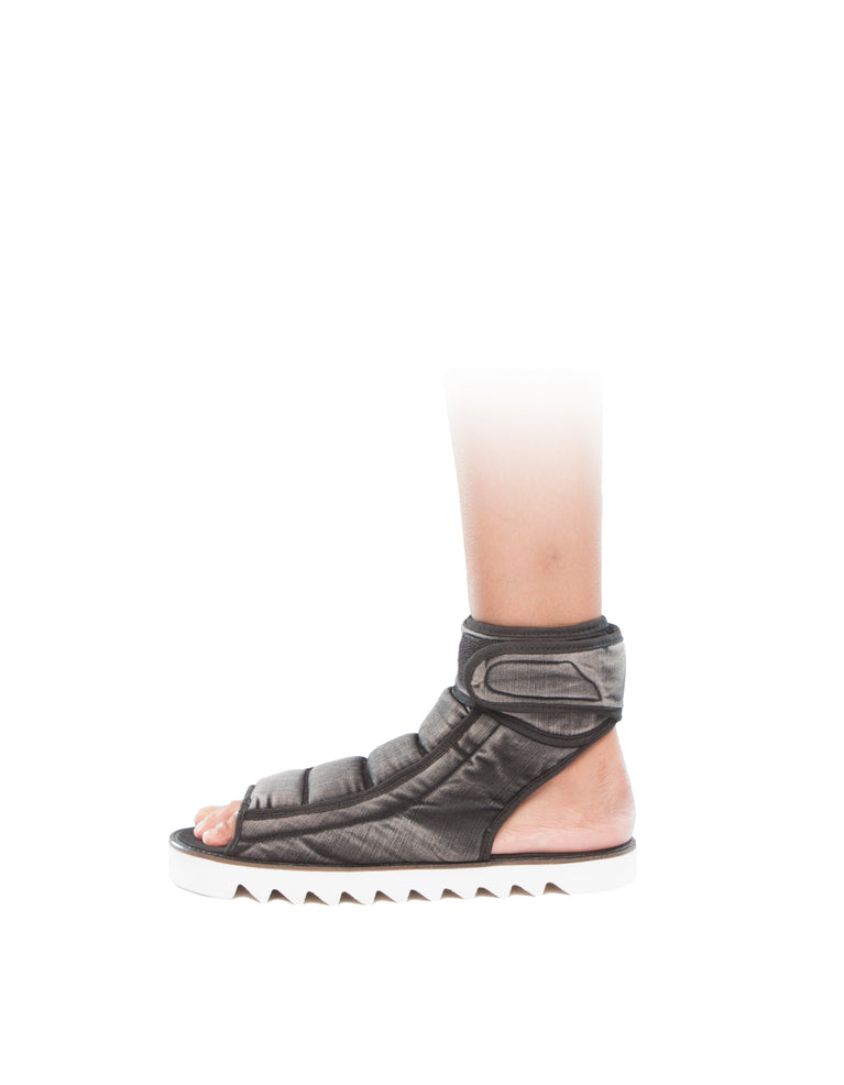 CUT OUT FLOPS AVATAR W