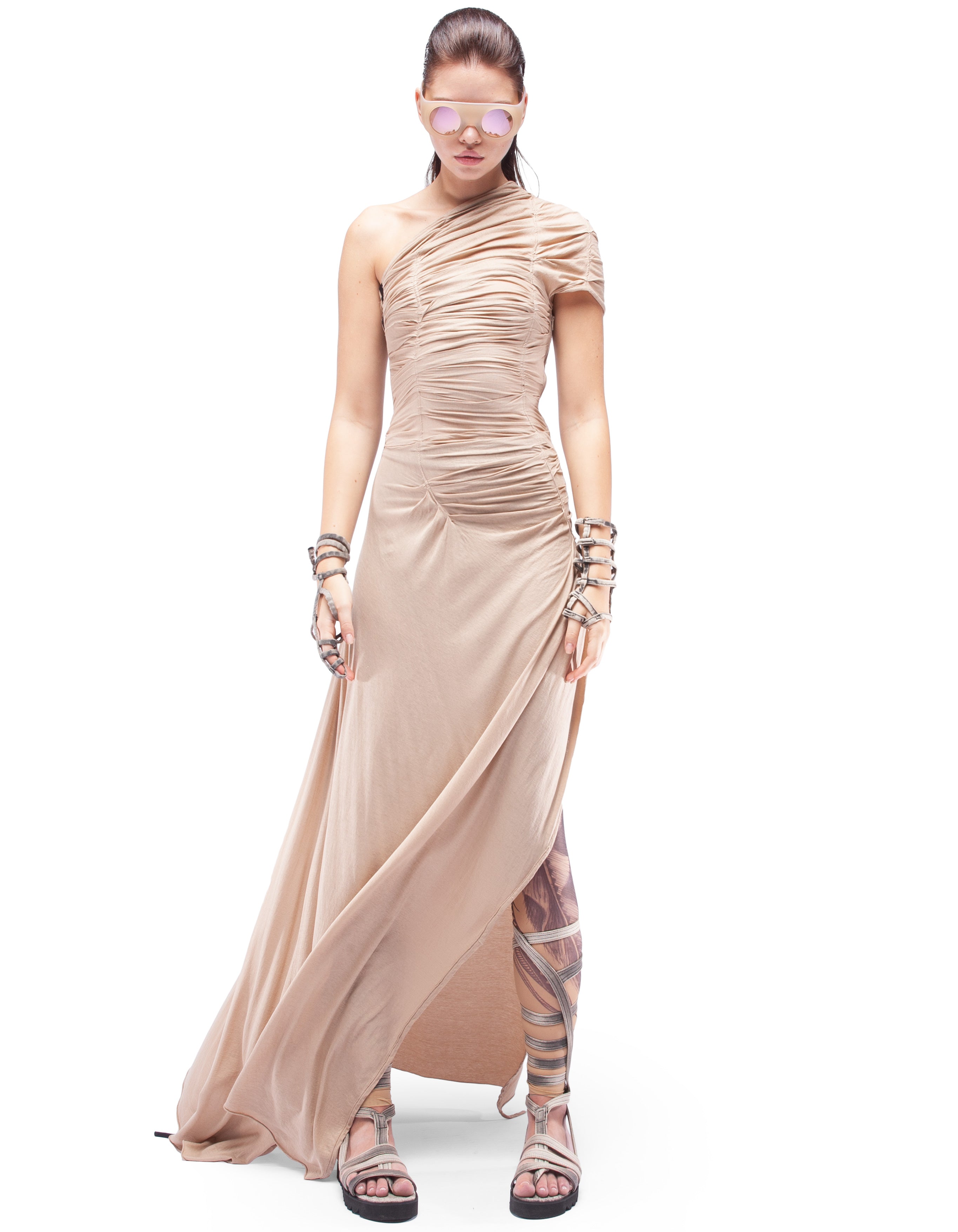 DRESS AWARE