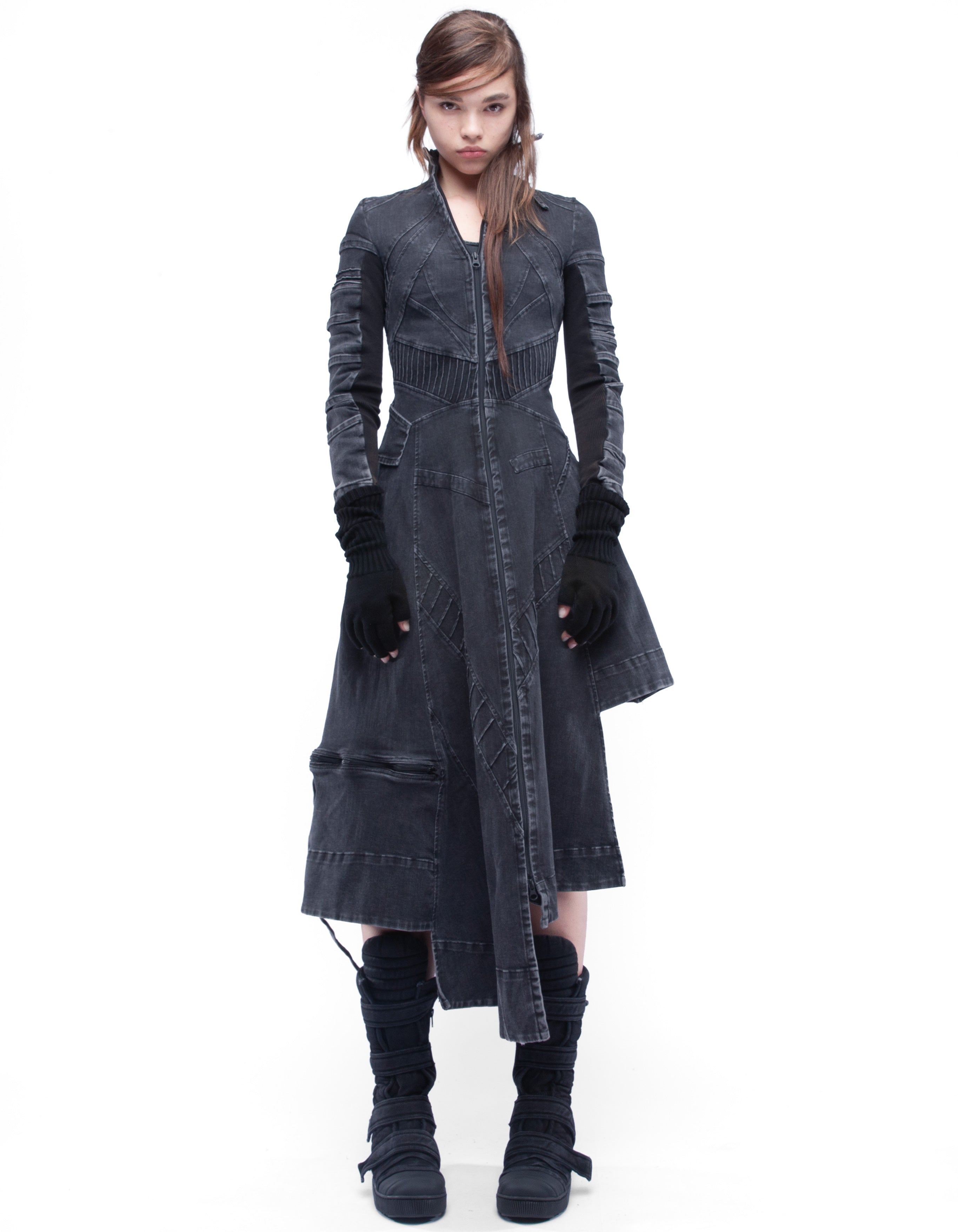 DRESS COAT OPERATOR