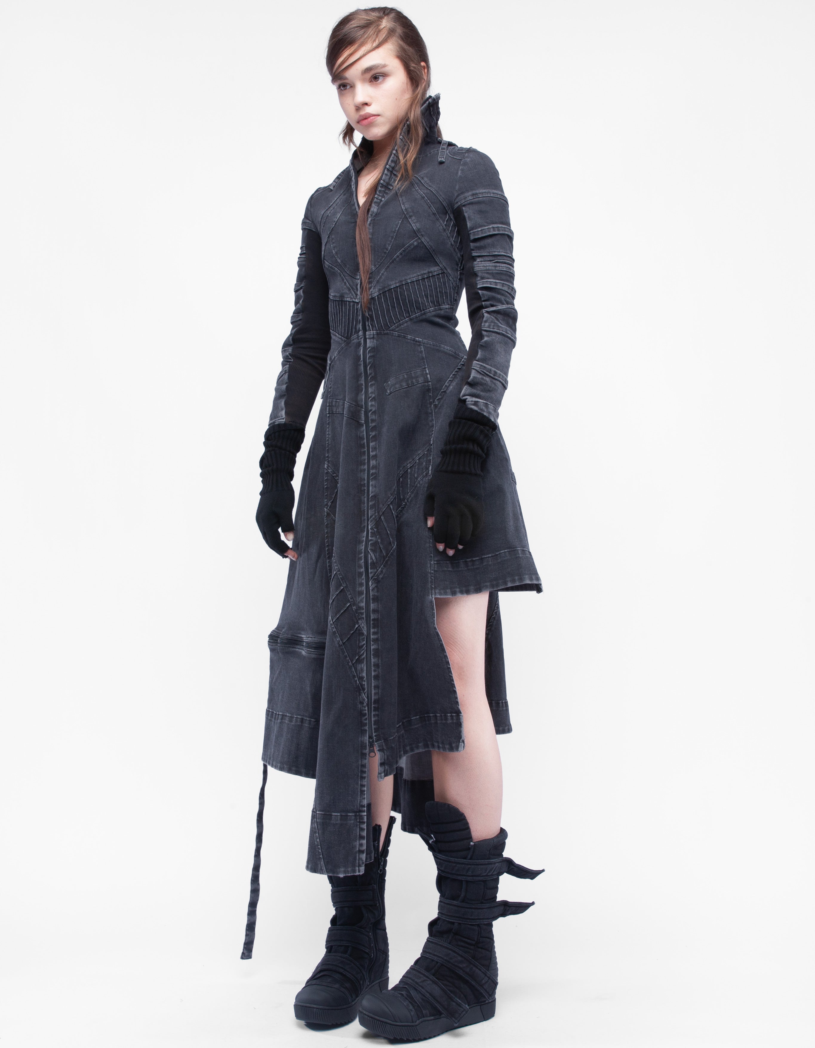 DRESS COAT OPERATOR