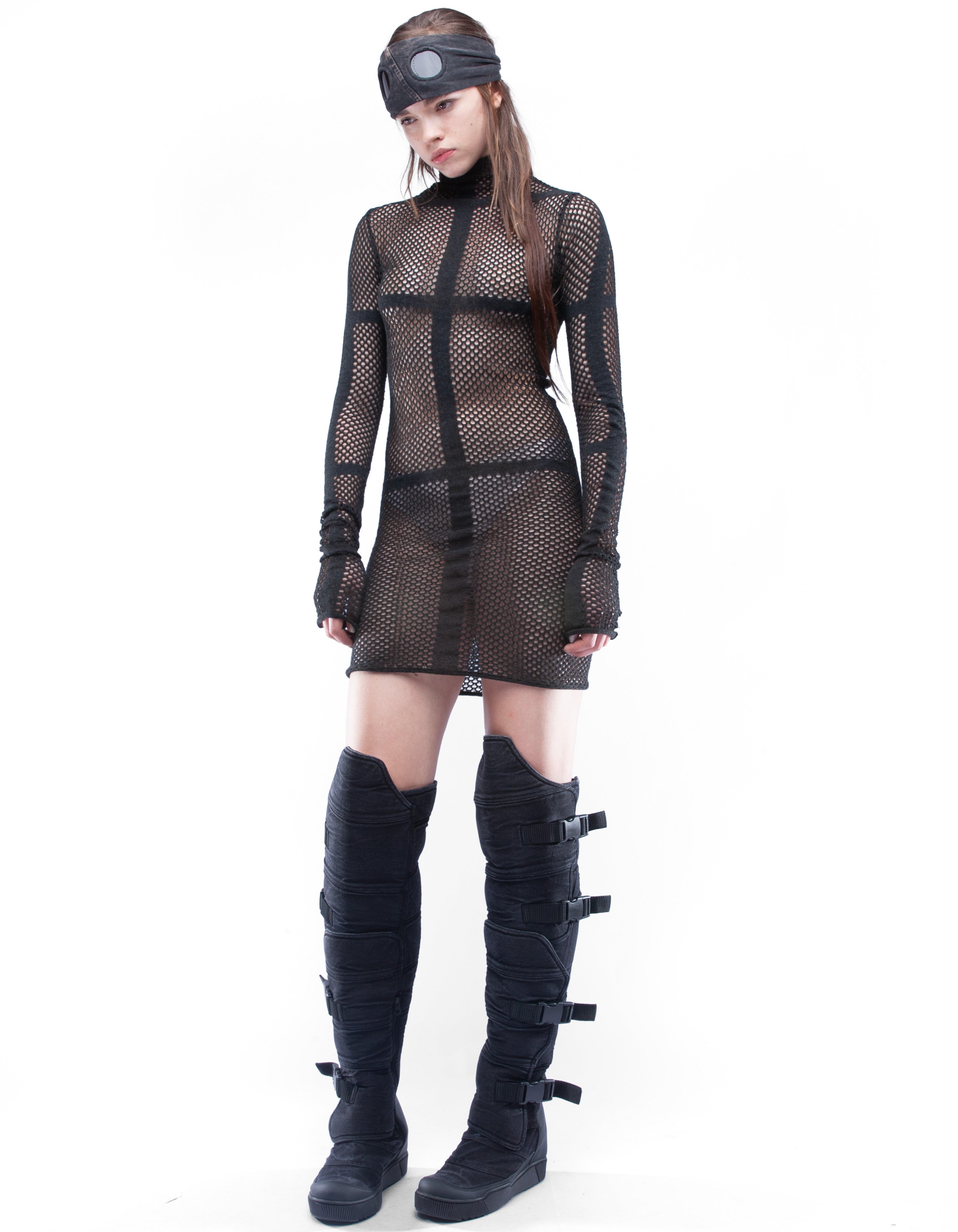 DRESS CROSS MOLECULAR