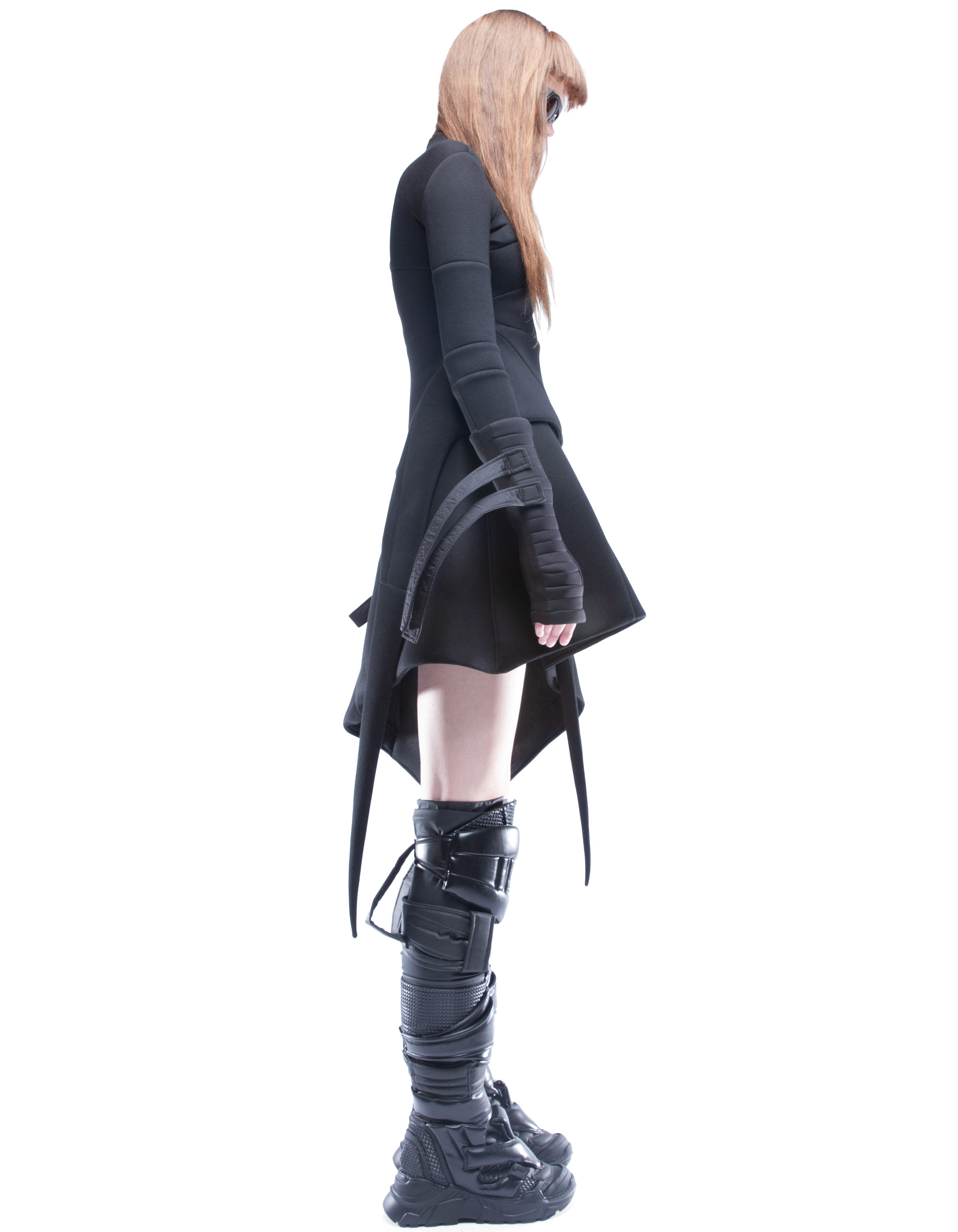 DRESS DAO