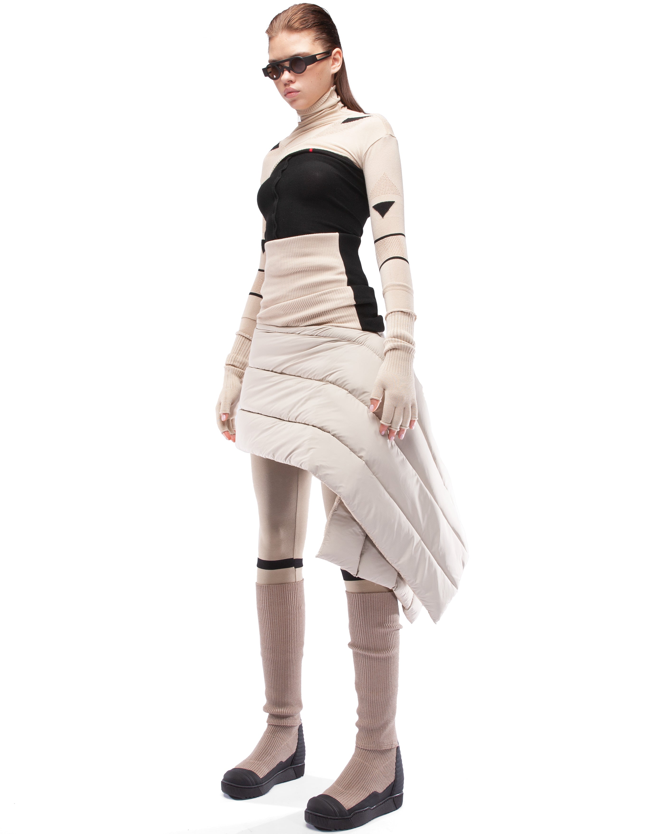 DRESS OVERTONE