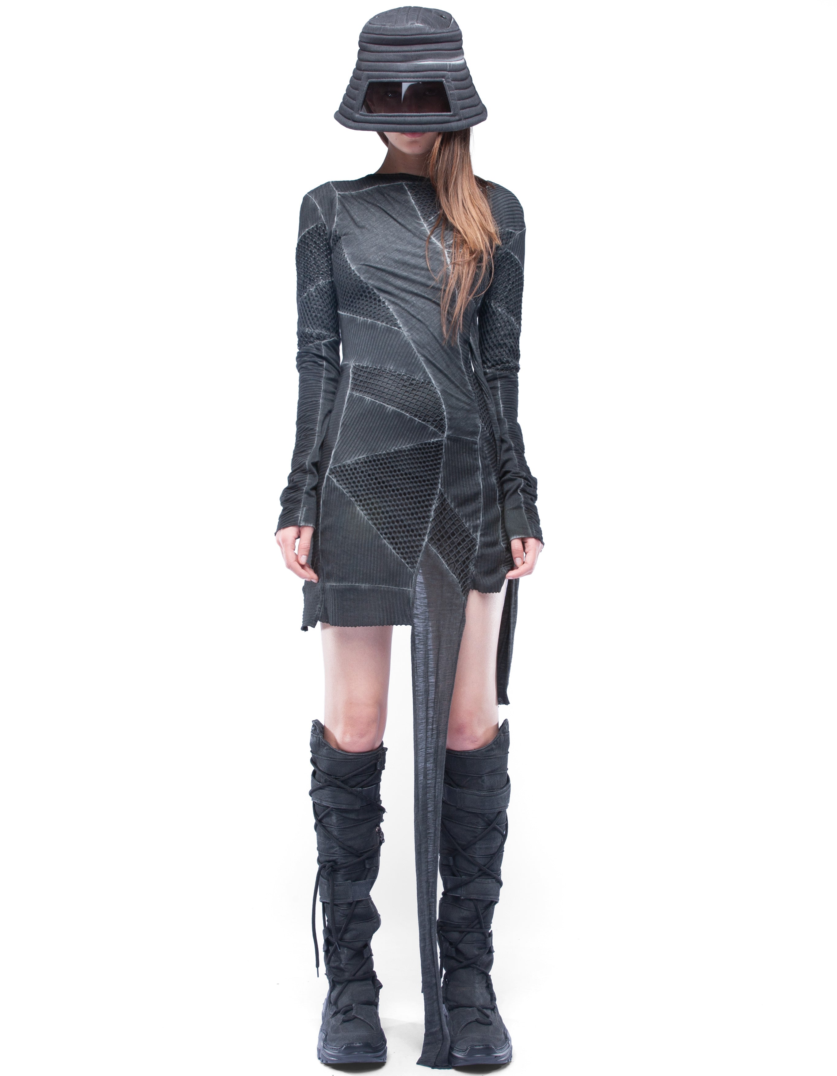 DRESS  FIT SEQUENCE