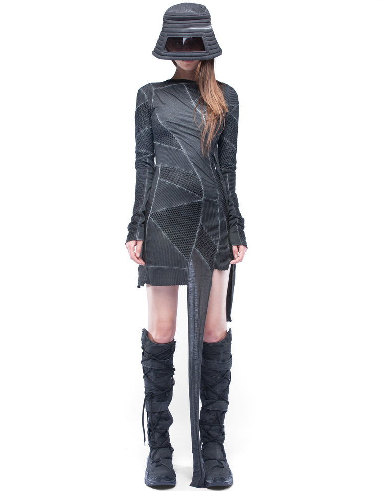 DRESS  FIT SEQUENCE