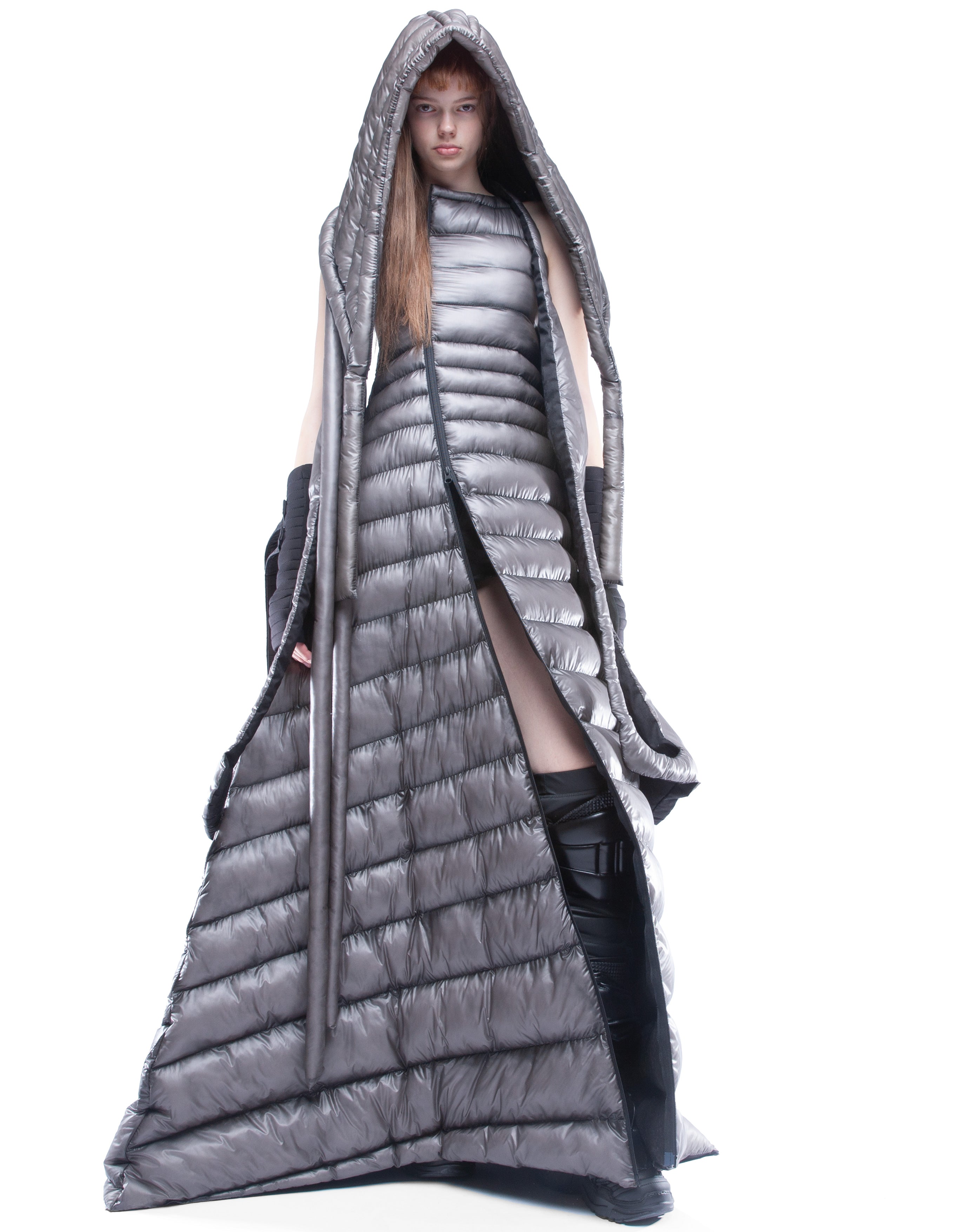 DRESS SPACE NOMAD