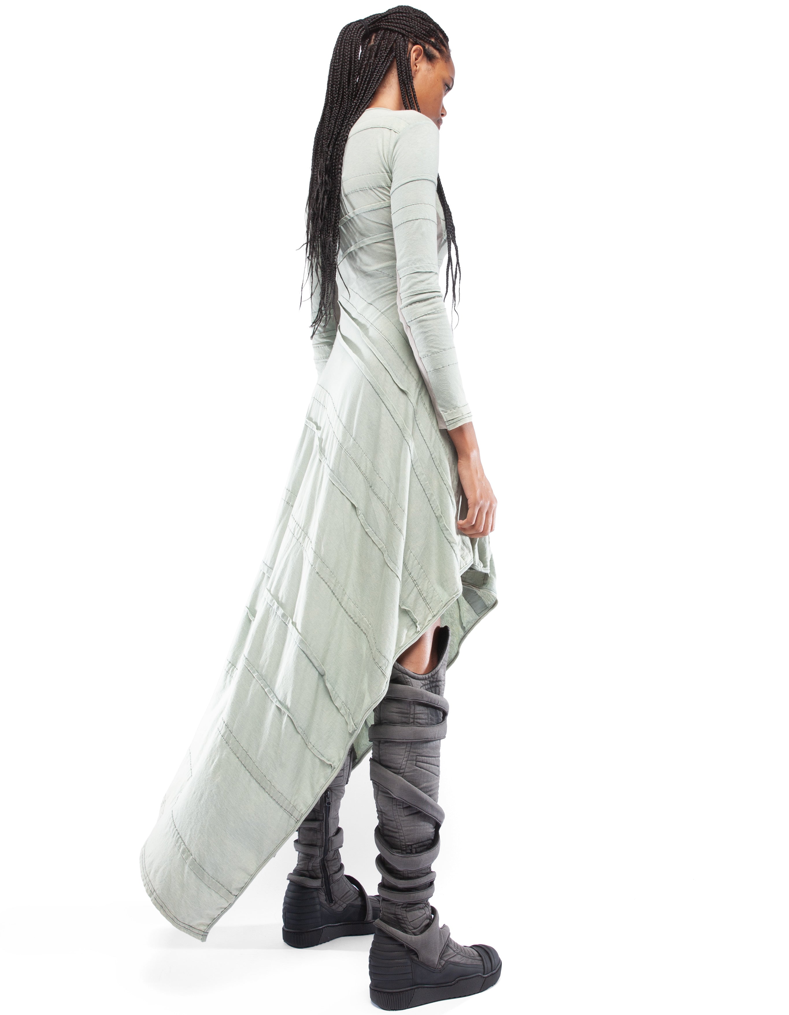 DRESS WIND
