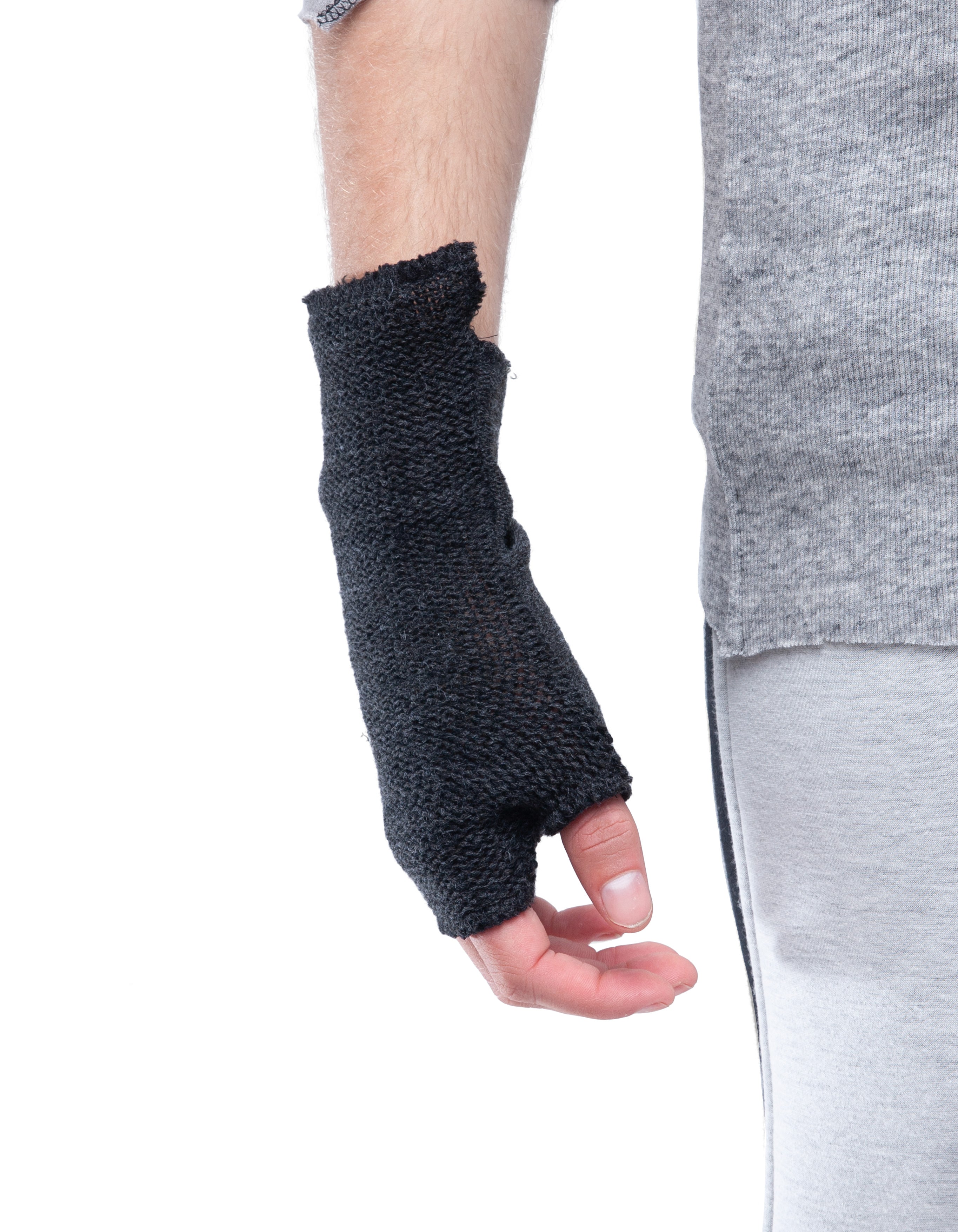 GLOVES EVOLVE