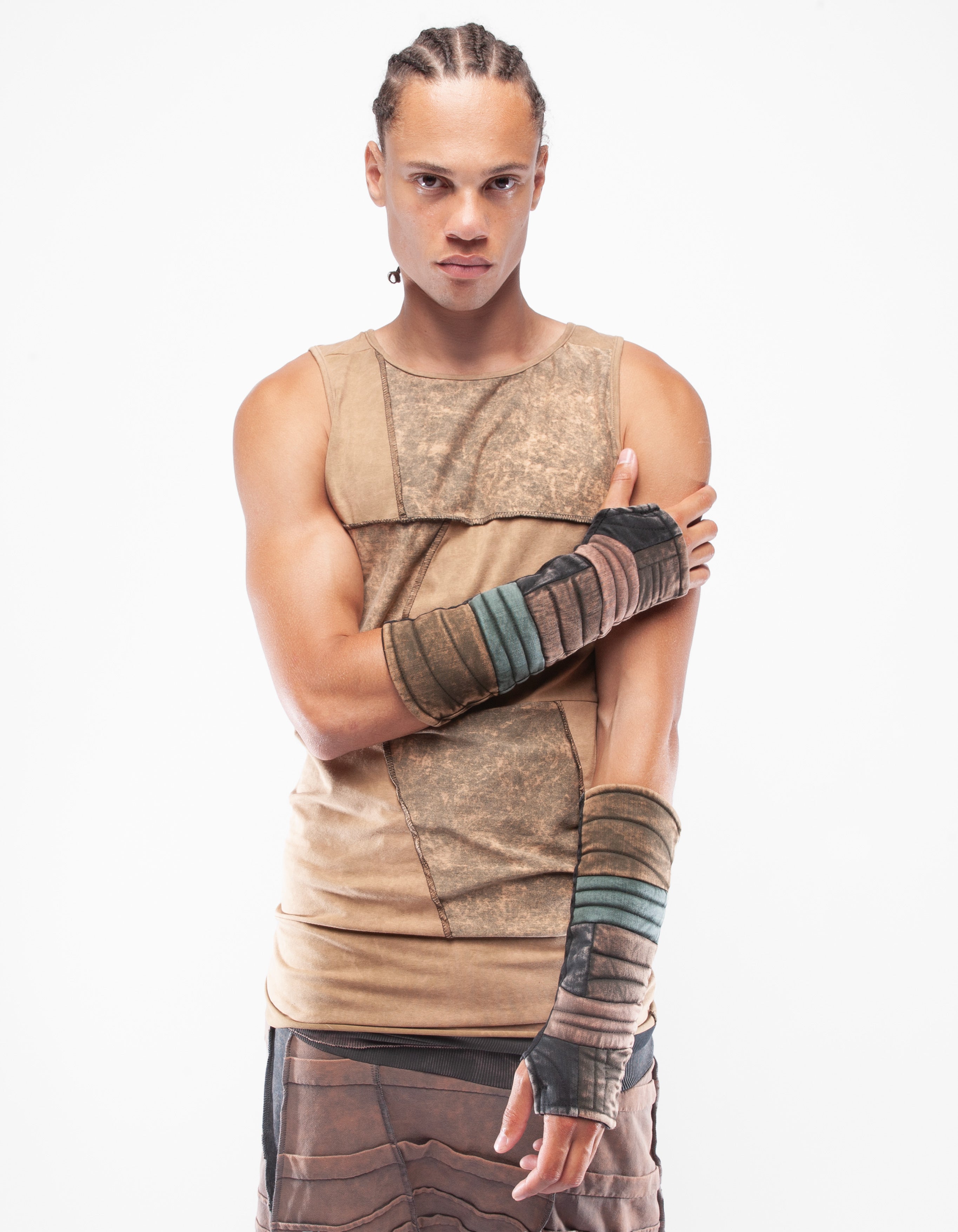 GLOVES TRIBE M