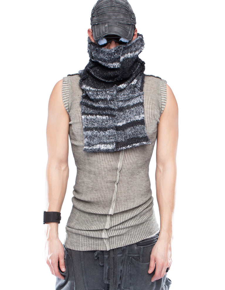 GULE SHAWL AWARE