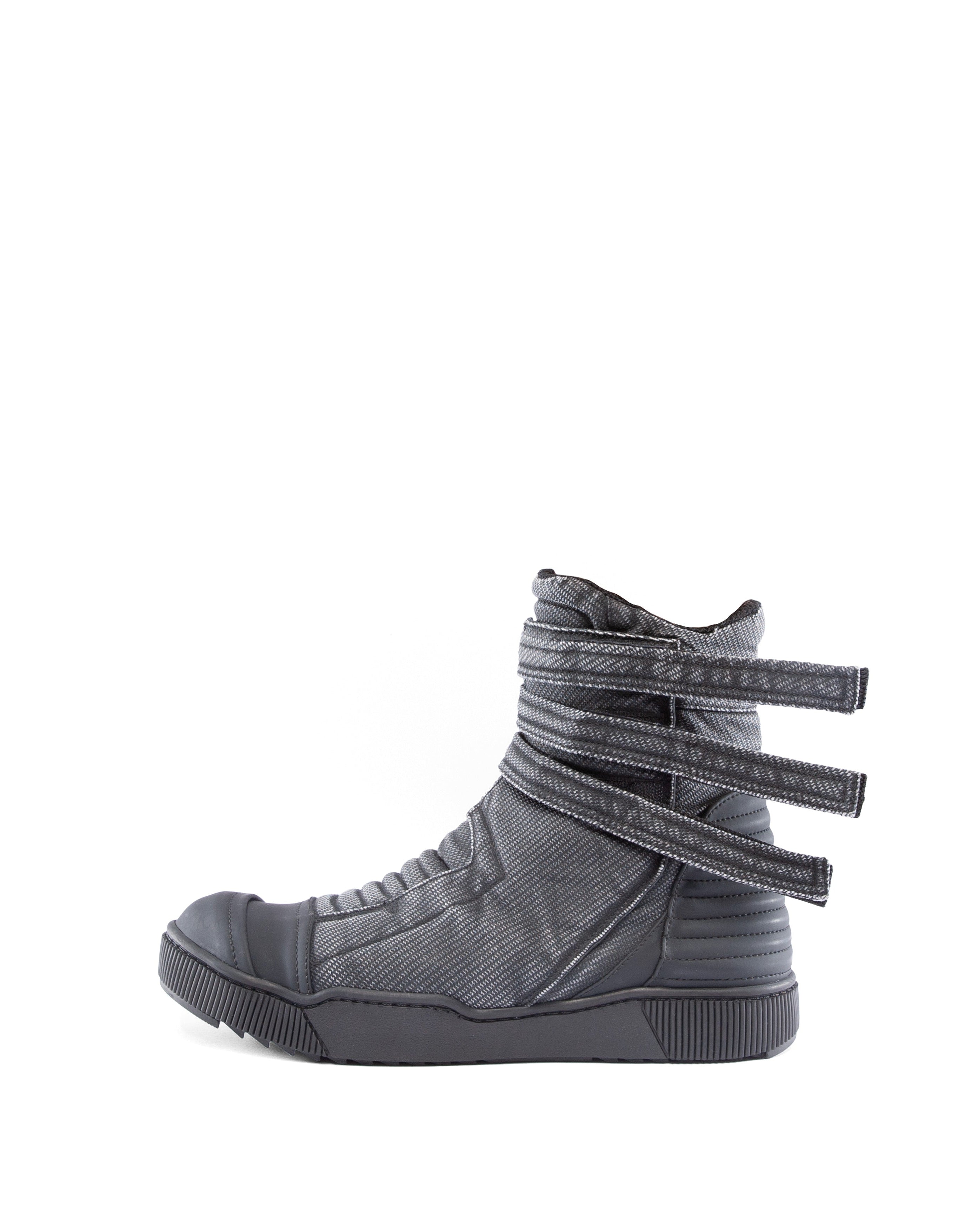 HIGH TOPS PATHFINDER