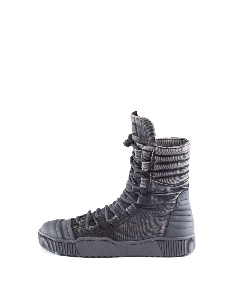 HIGH TOPS REBEL W