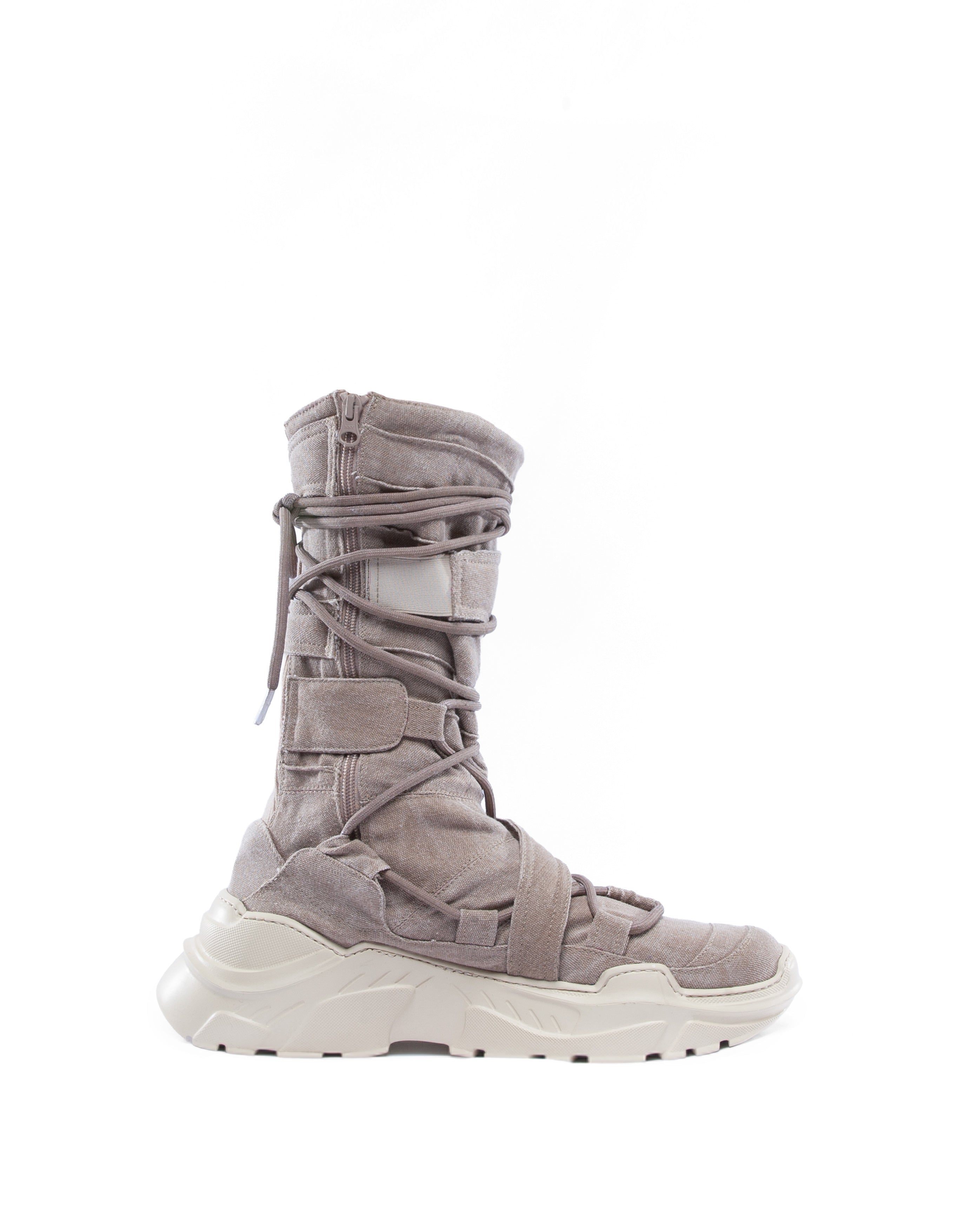 HIGH TOPS SANDCRAFT