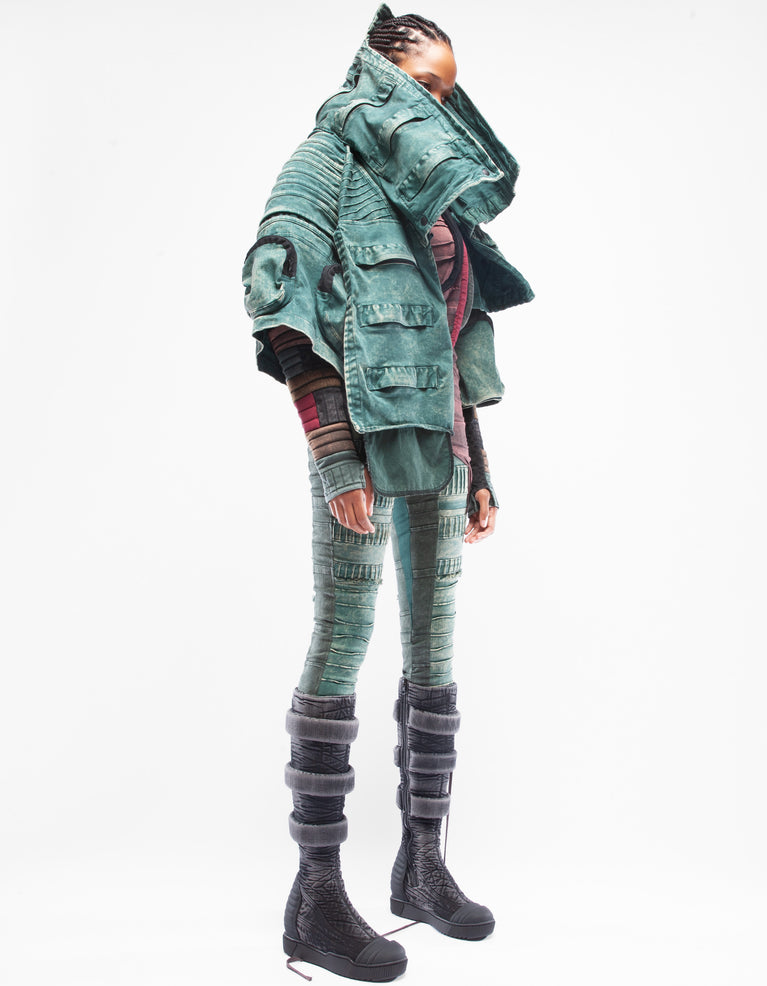 JACKE NECK REBEL