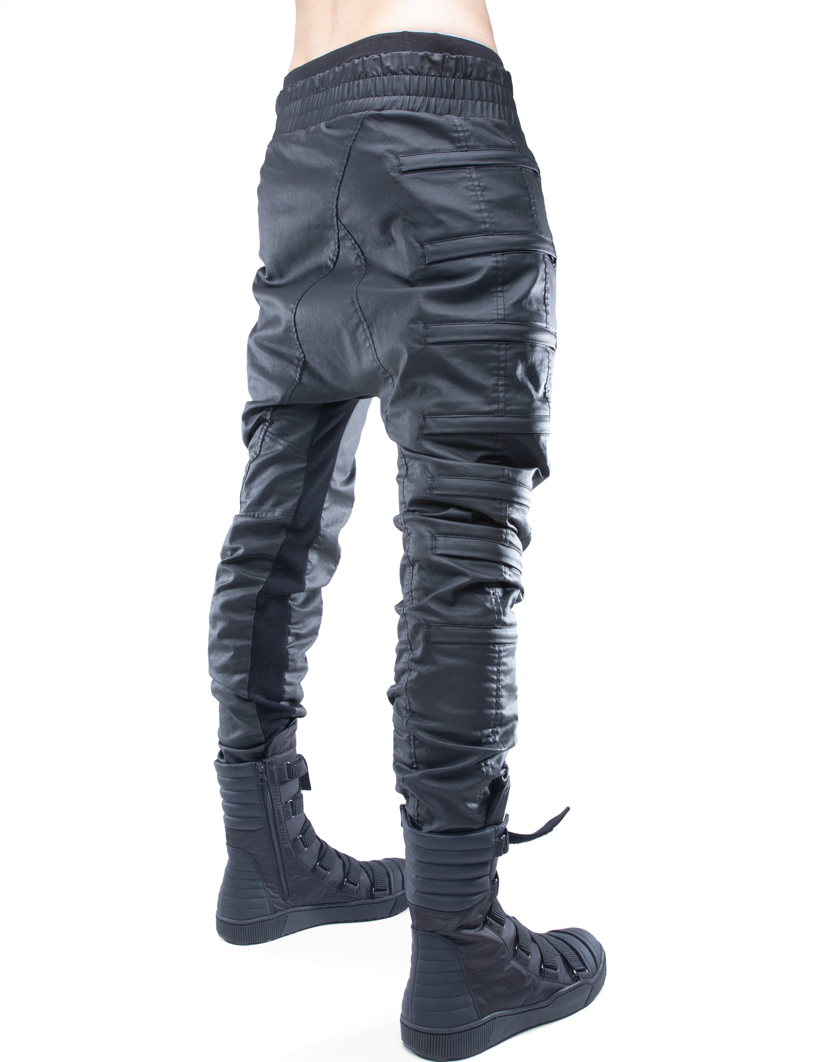 JEANS FIT BEYOND