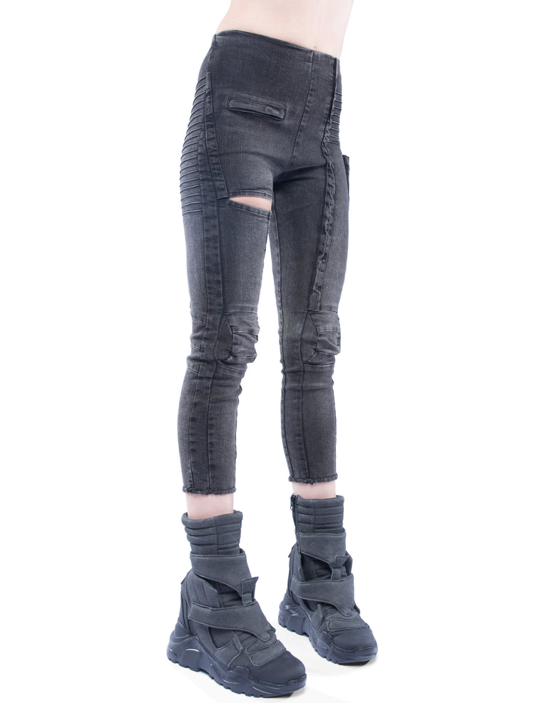 JEANS RECONSTRUCT KNEES