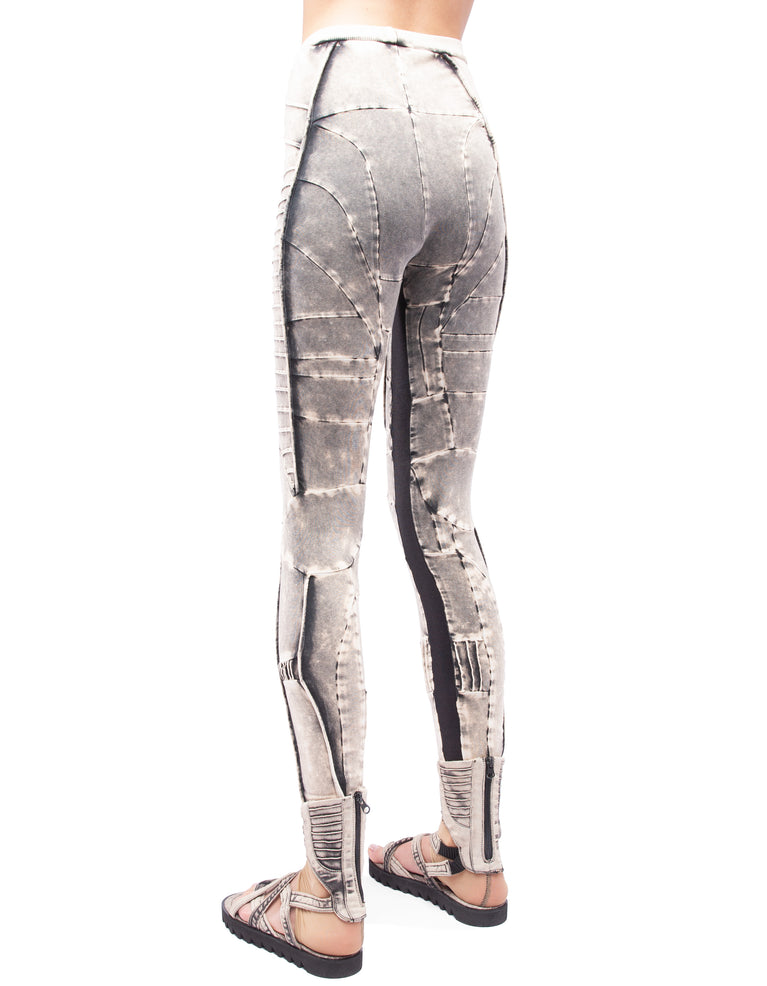 LEGGINGS BECOME