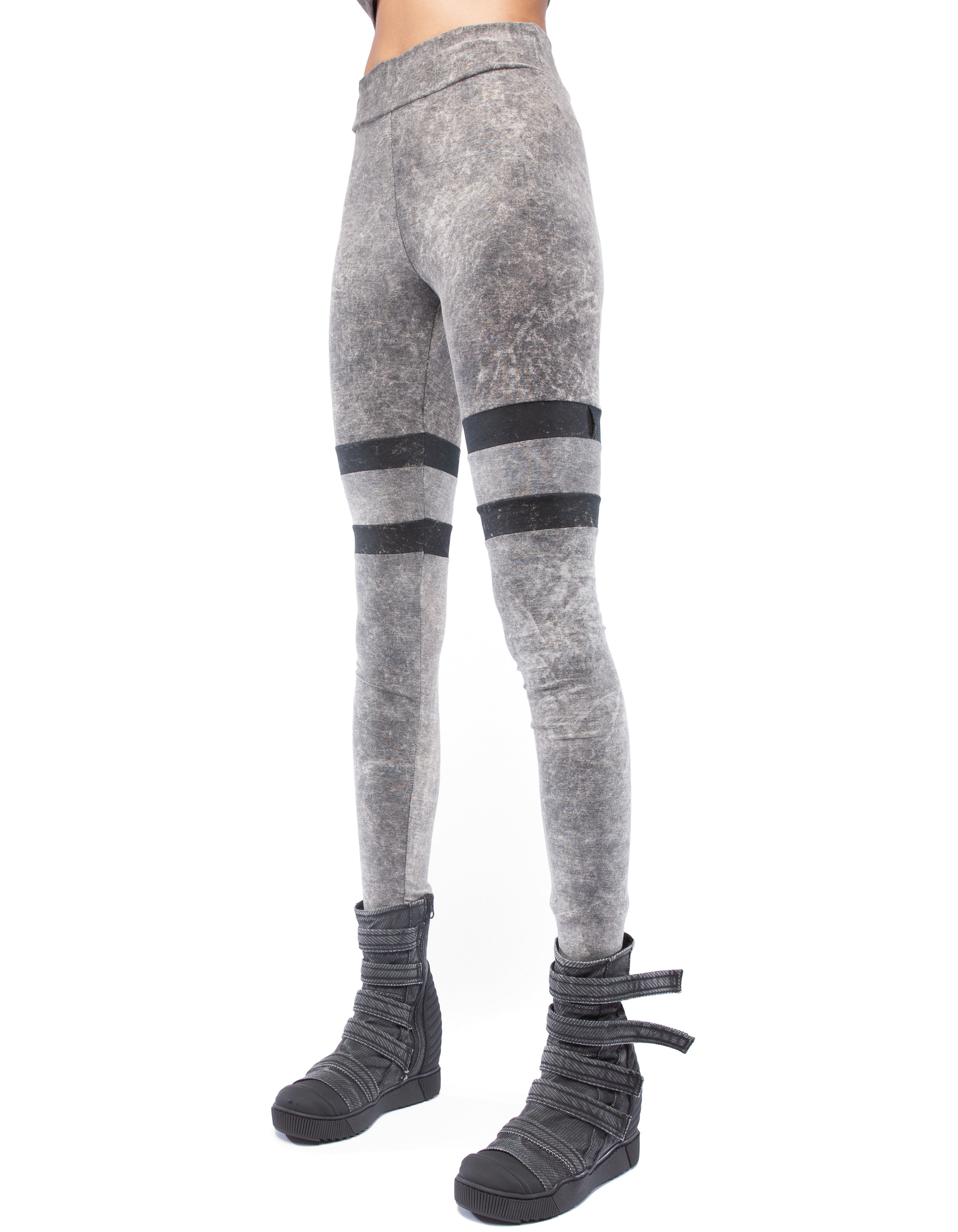 LEGGINGS SPACE LINES