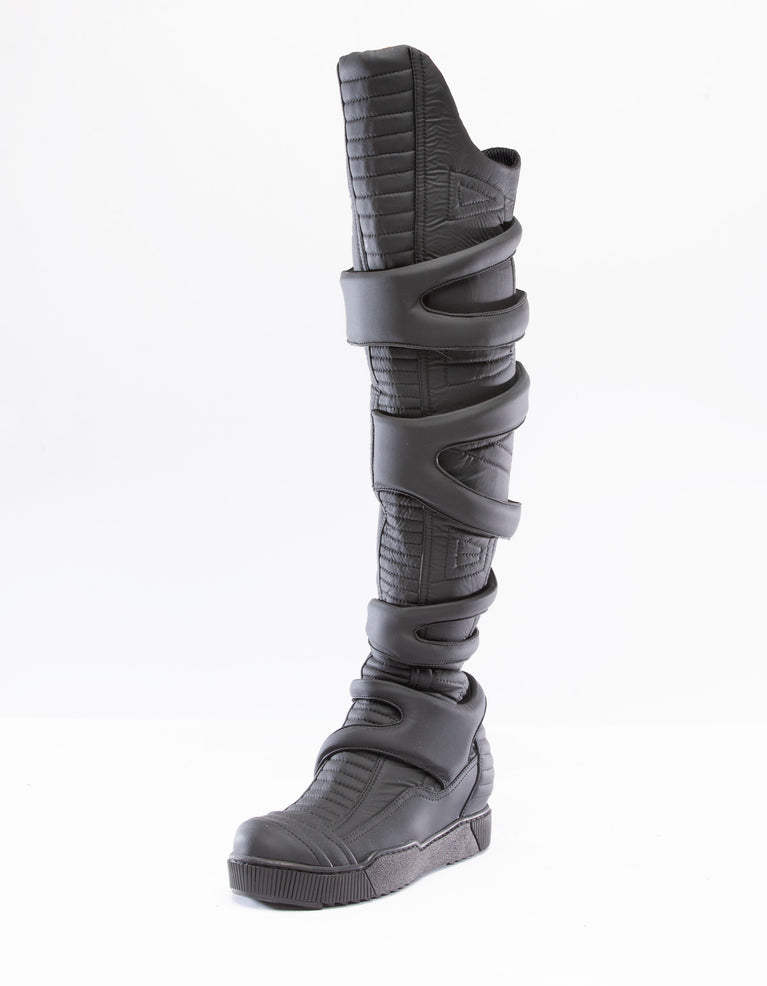 SOURCE DE BOTTES LONGUES