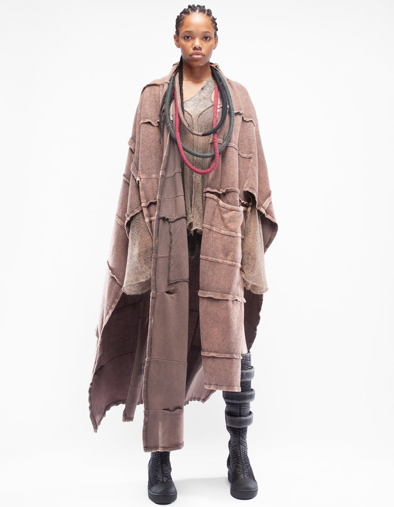 L'ERMITE DU MANTEAU