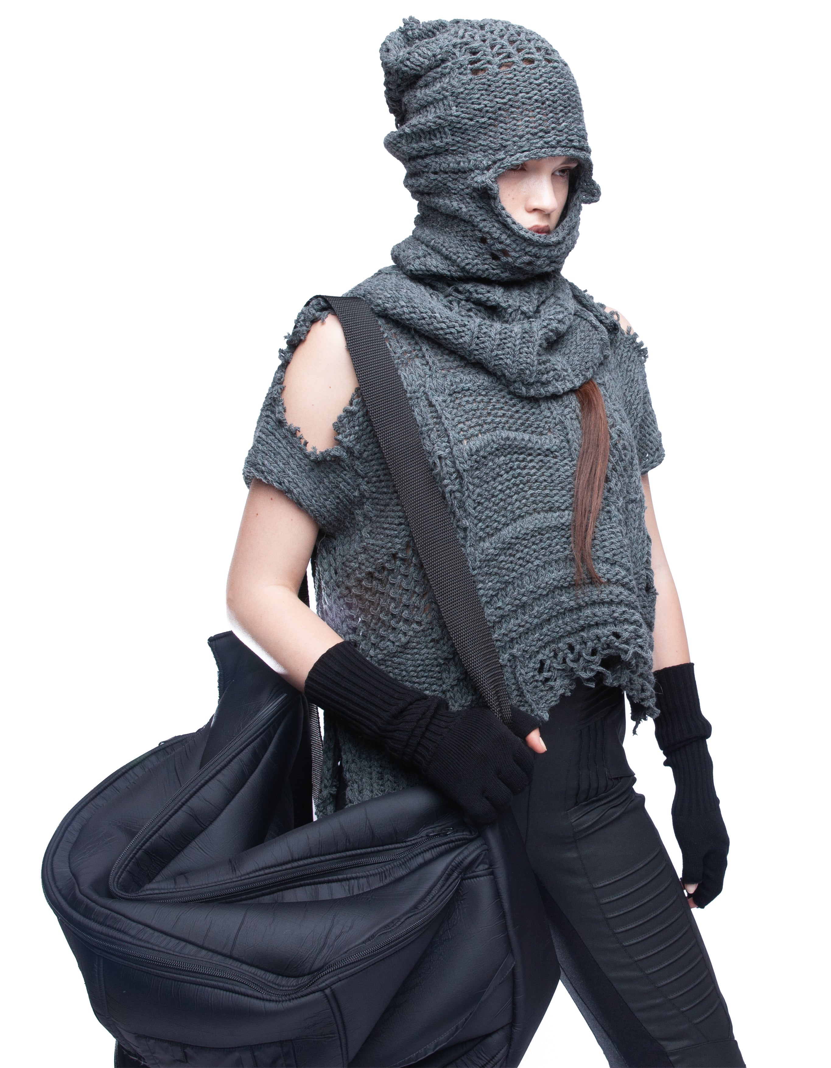 MESH COMMANDER W