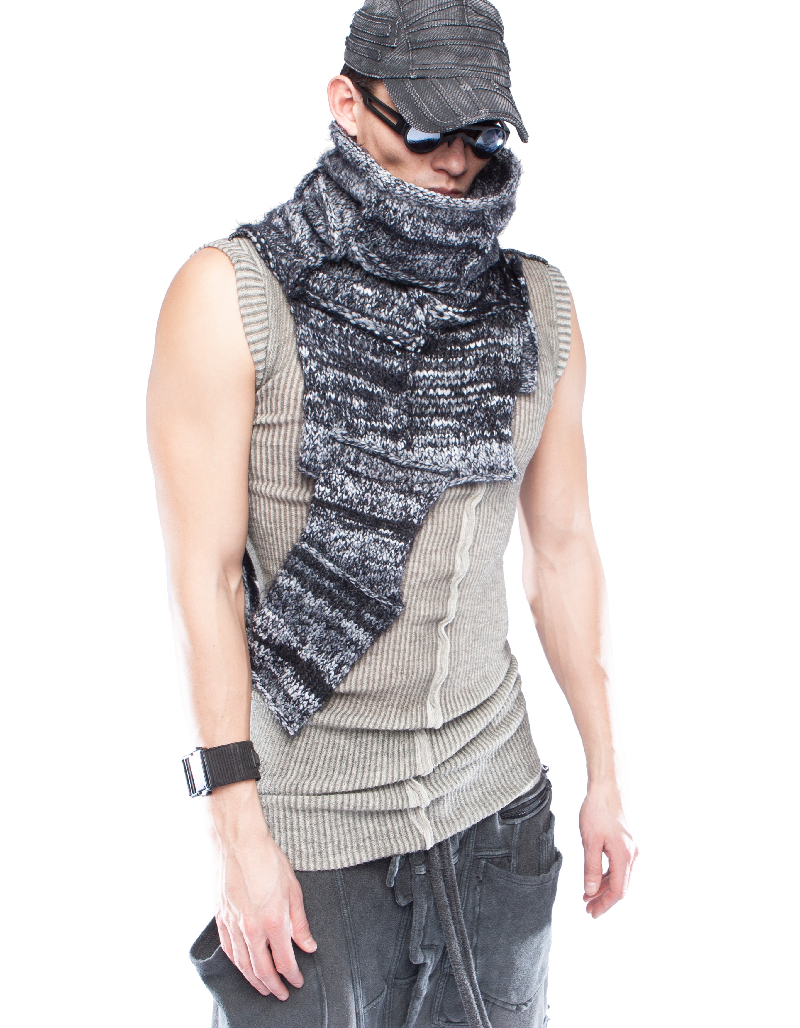 NECK SHAWL AWARE
