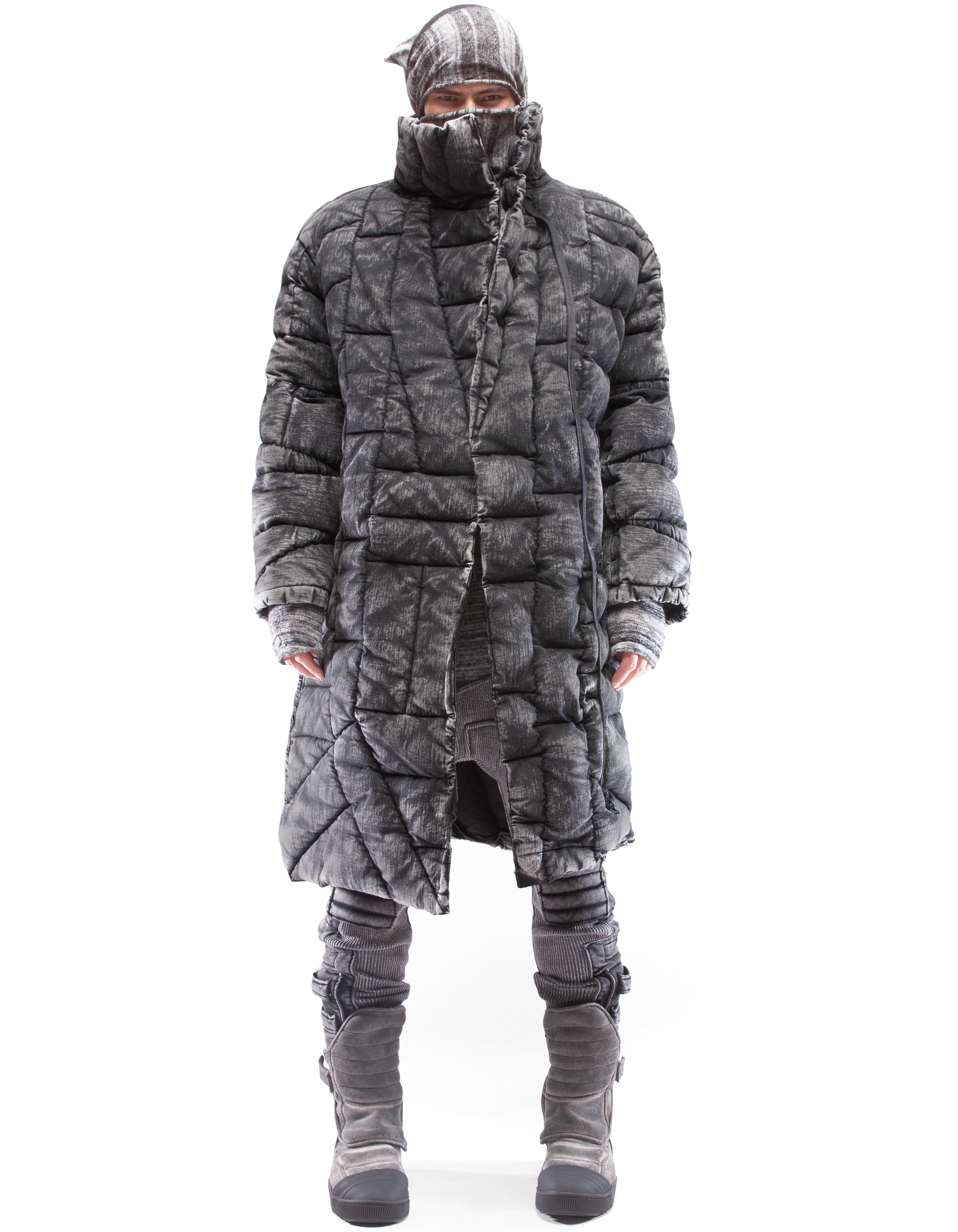 OVER COAT CELL M