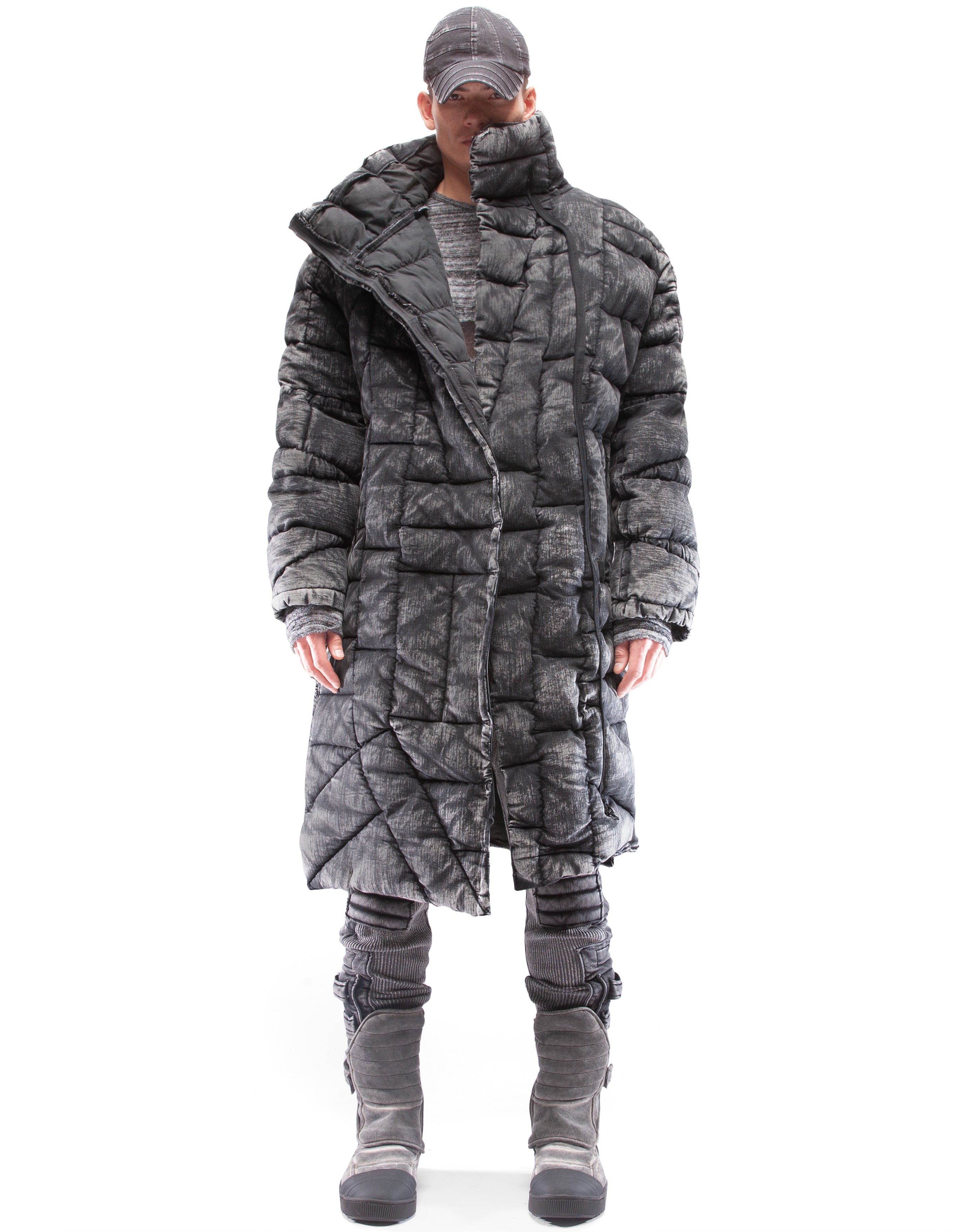 OVER COAT CELL M