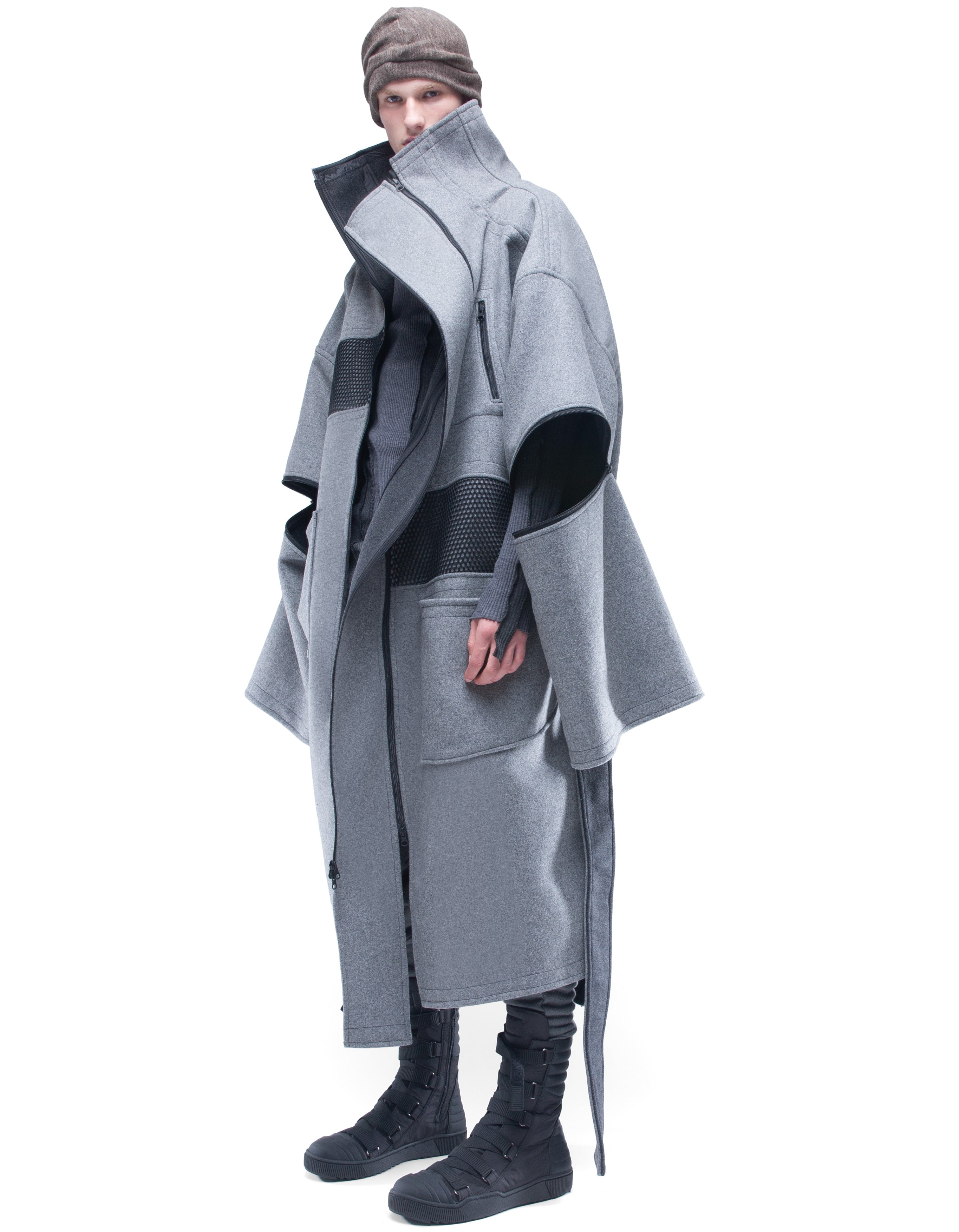OVER COAT MONADA